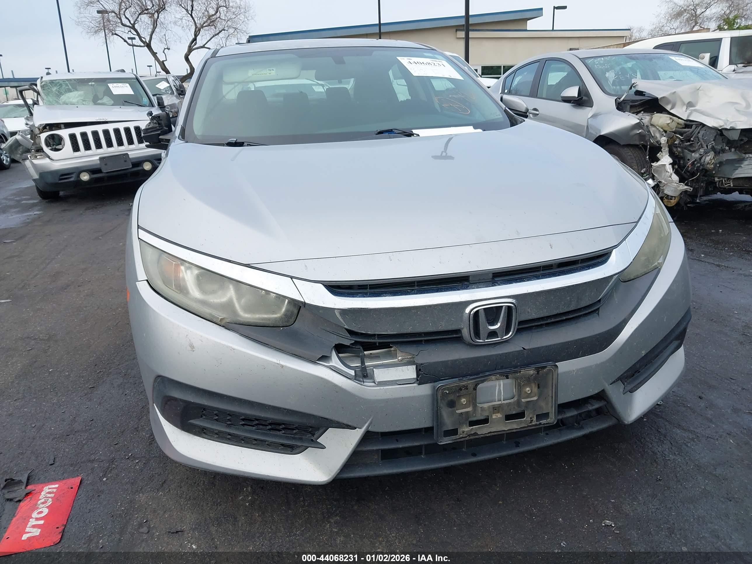 HONDA CIVIC image 6
