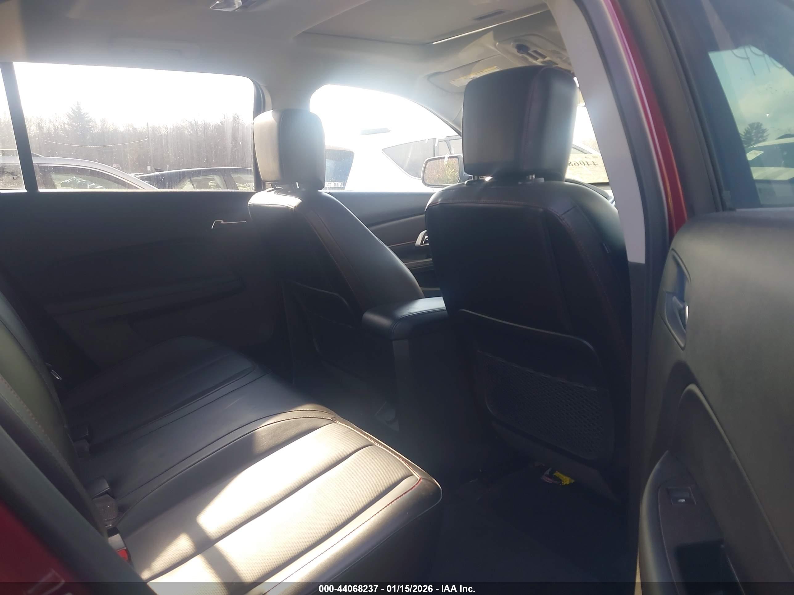 GMC TERRAIN image 8