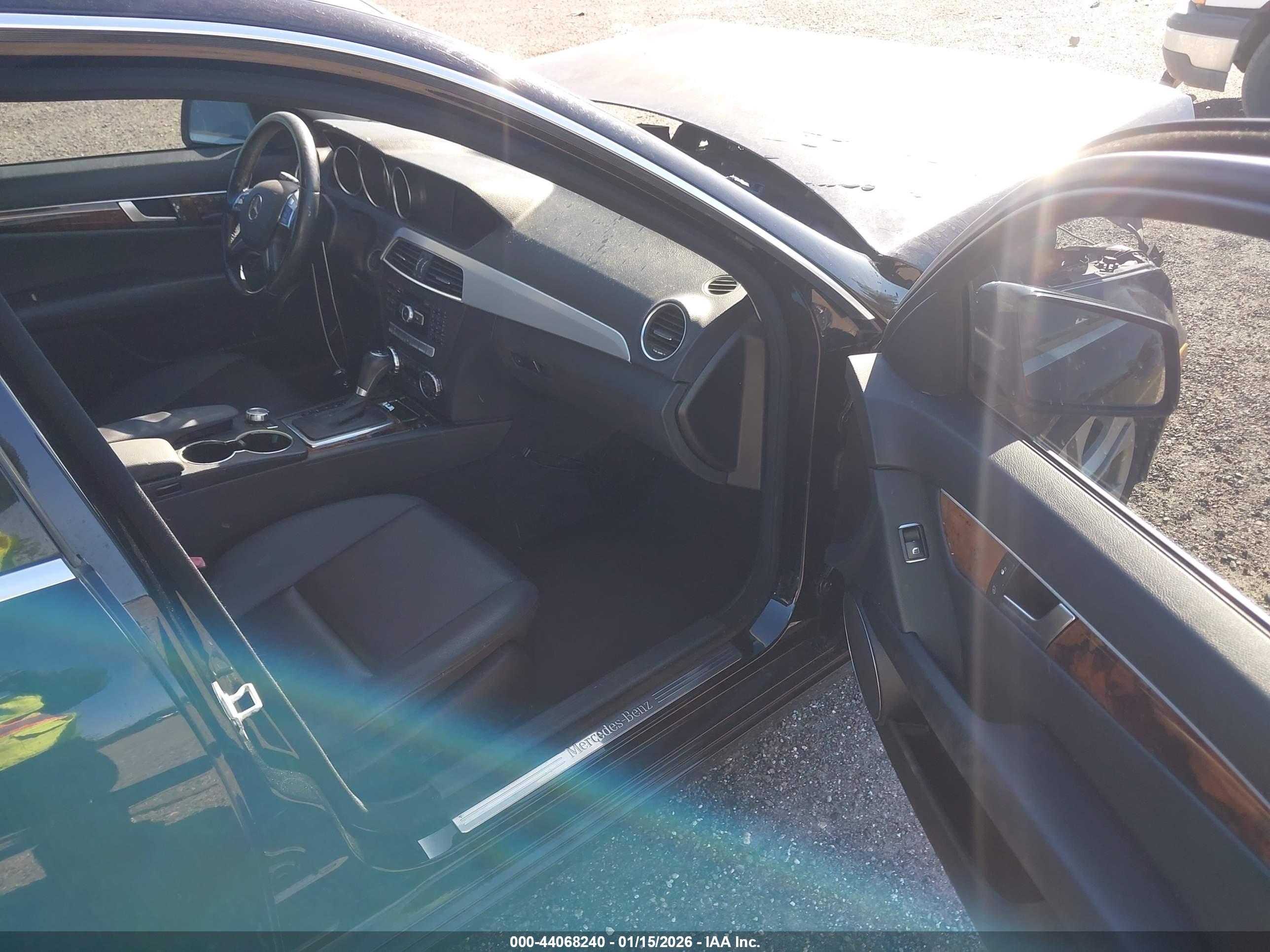 MERCEDES-BENZ C image 5
