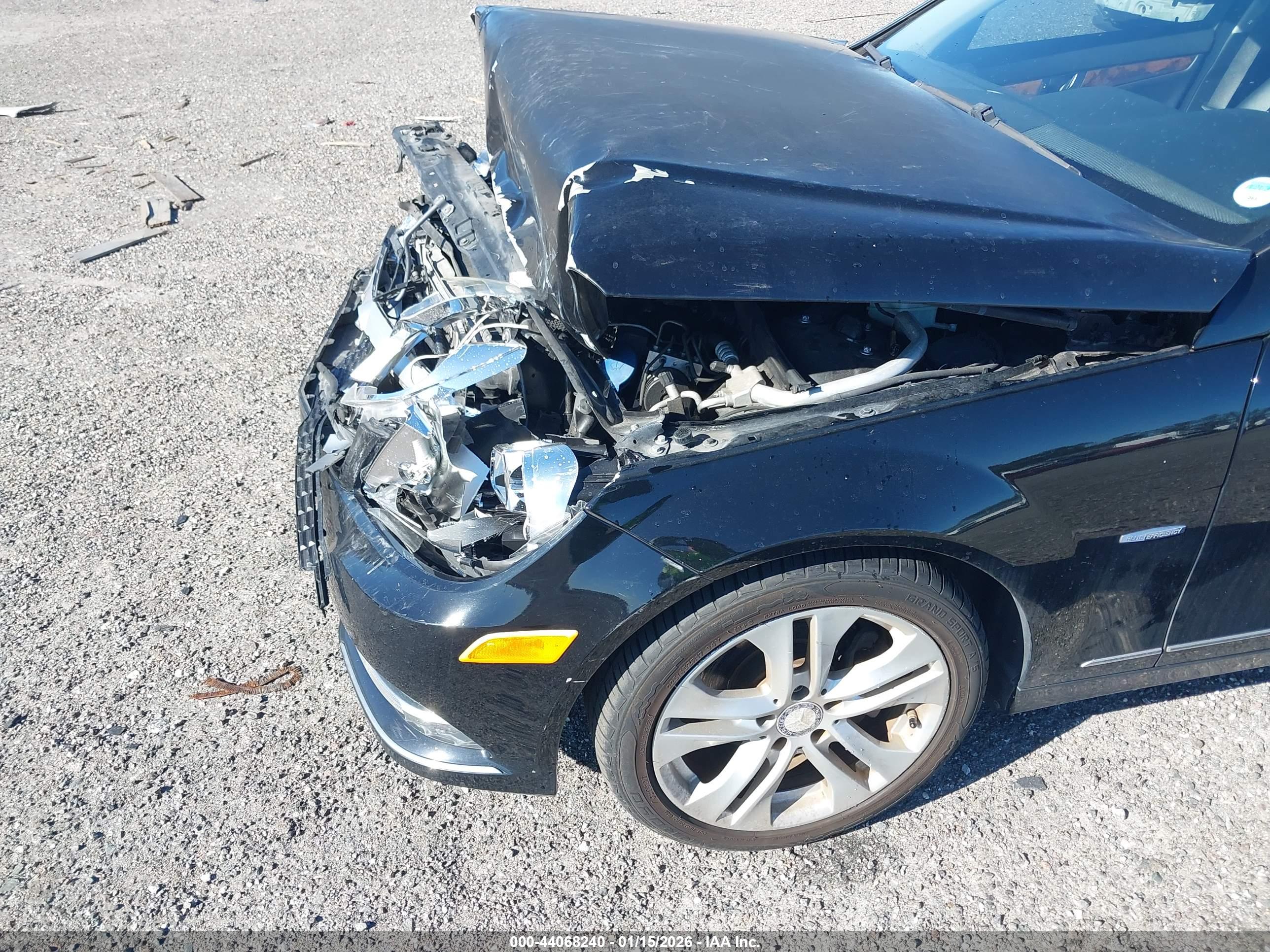 MERCEDES-BENZ C image 6
