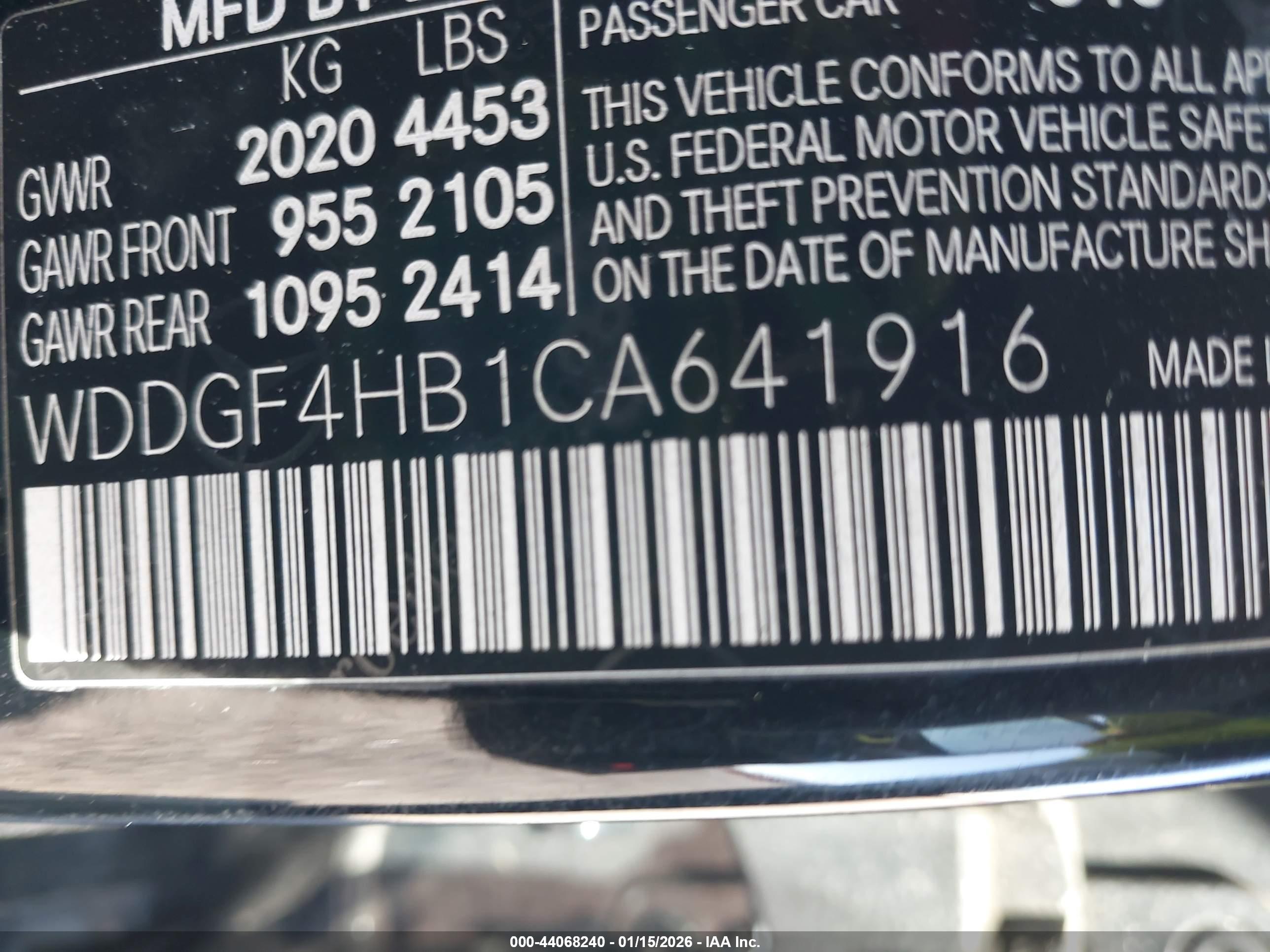 MERCEDES-BENZ C image 9