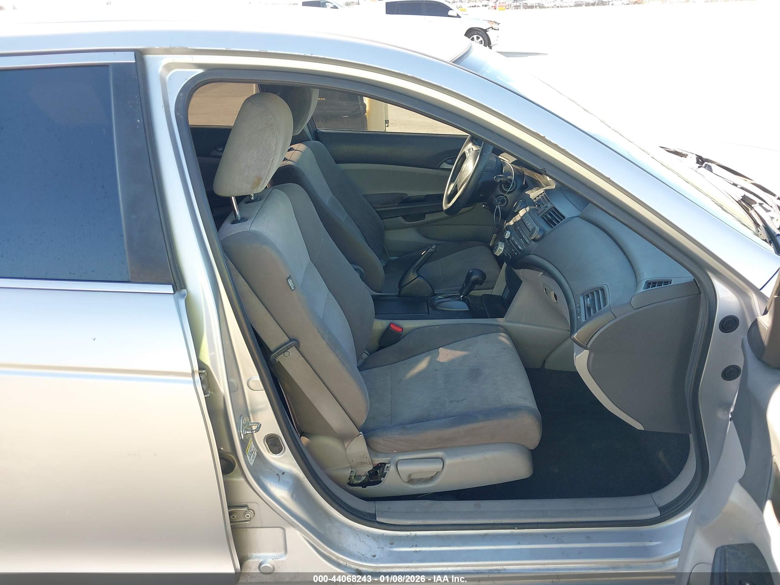 HONDA ACCORD image 5