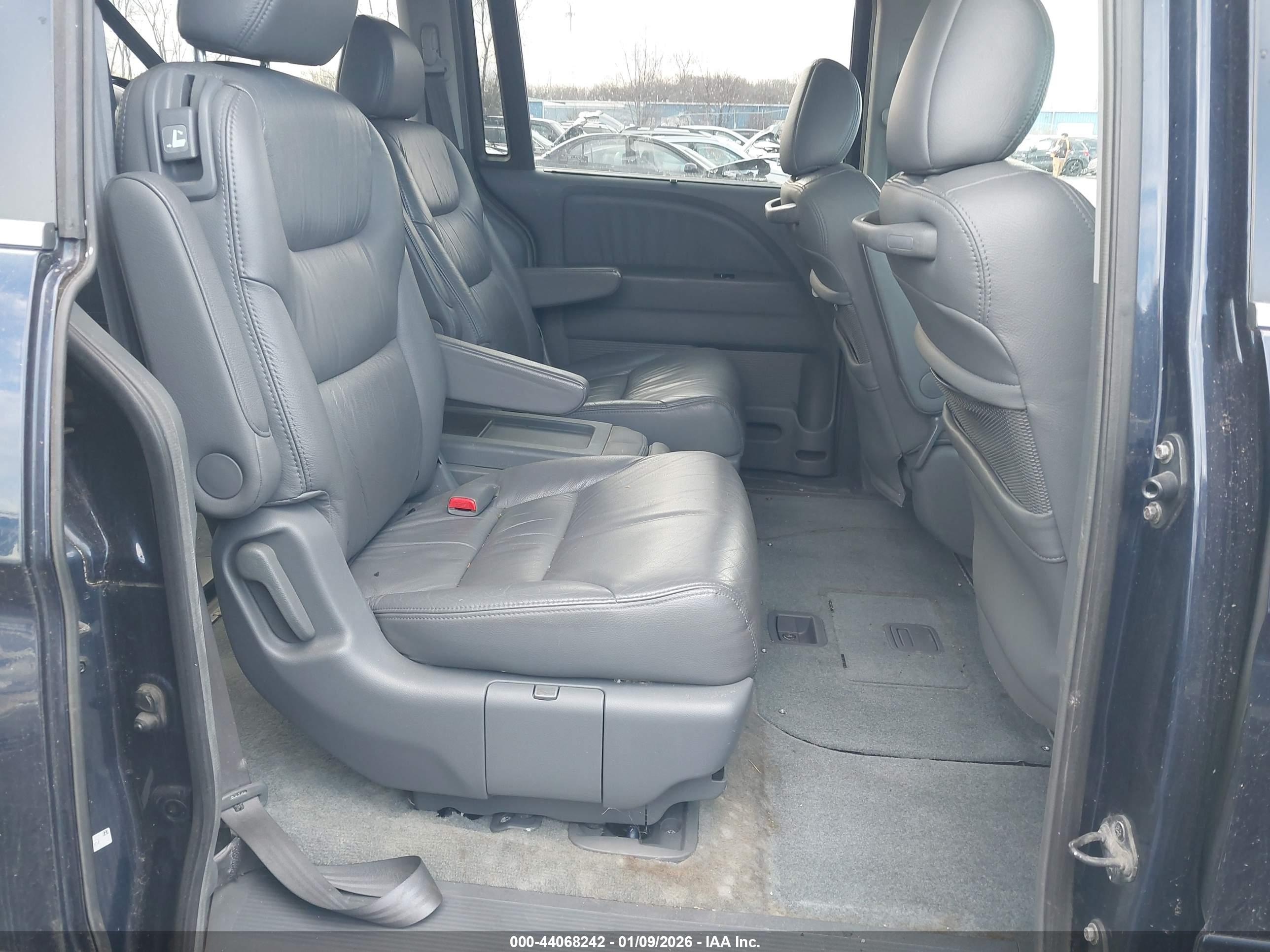 HONDA ODYSSEY image 8