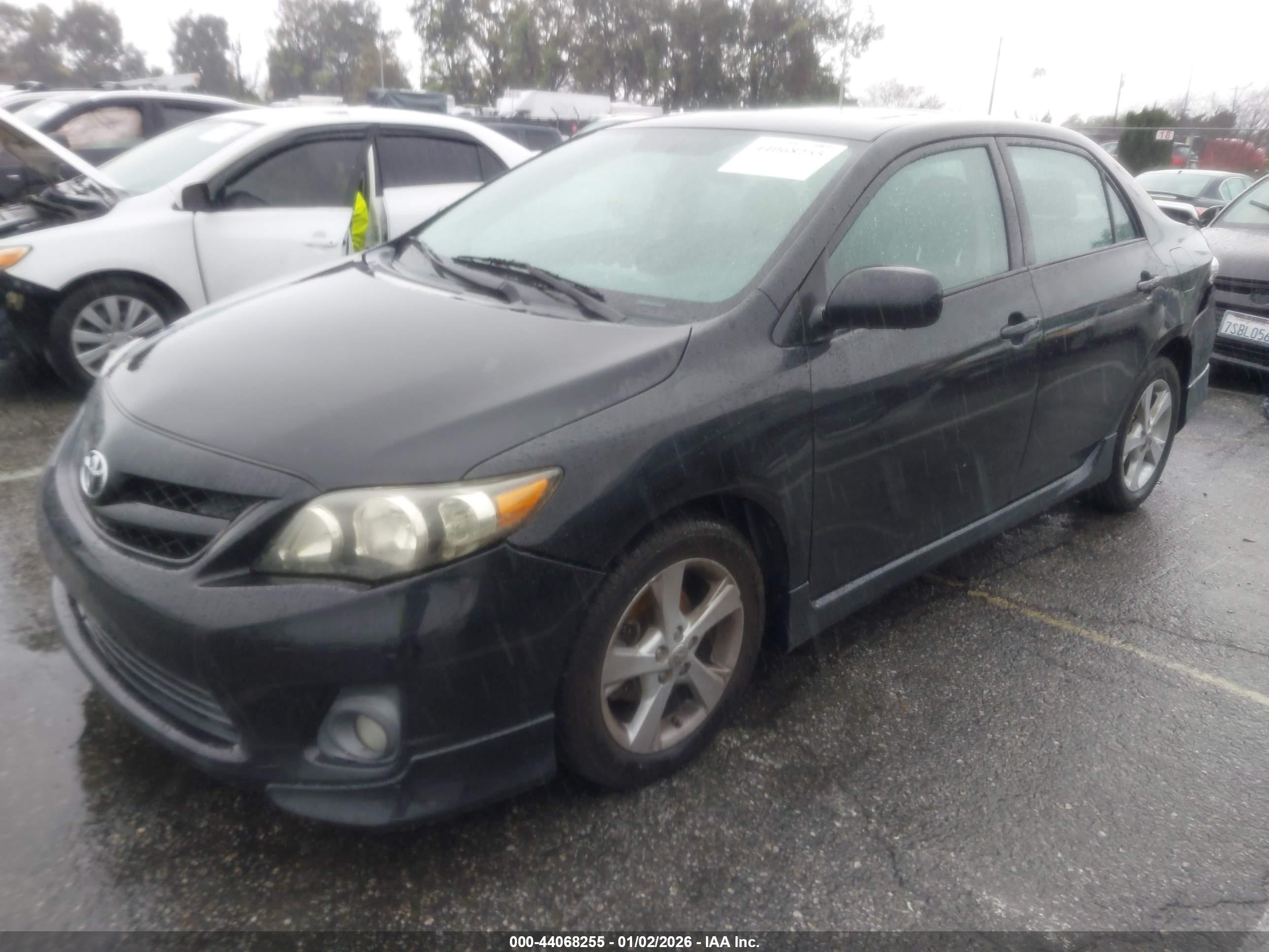 TOYOTA COROLLA image 2