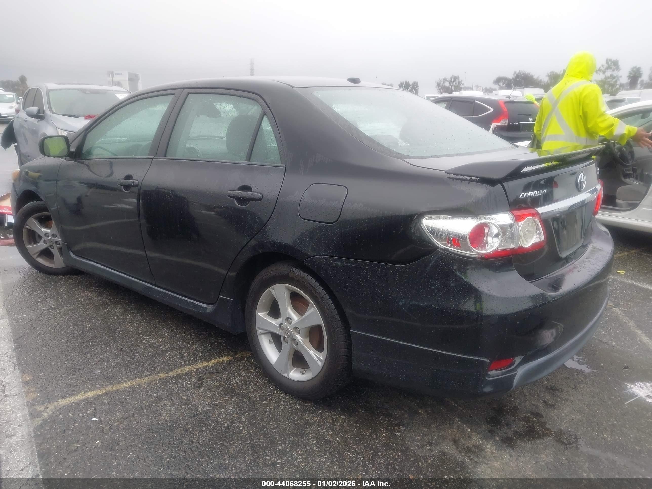 TOYOTA COROLLA image 3