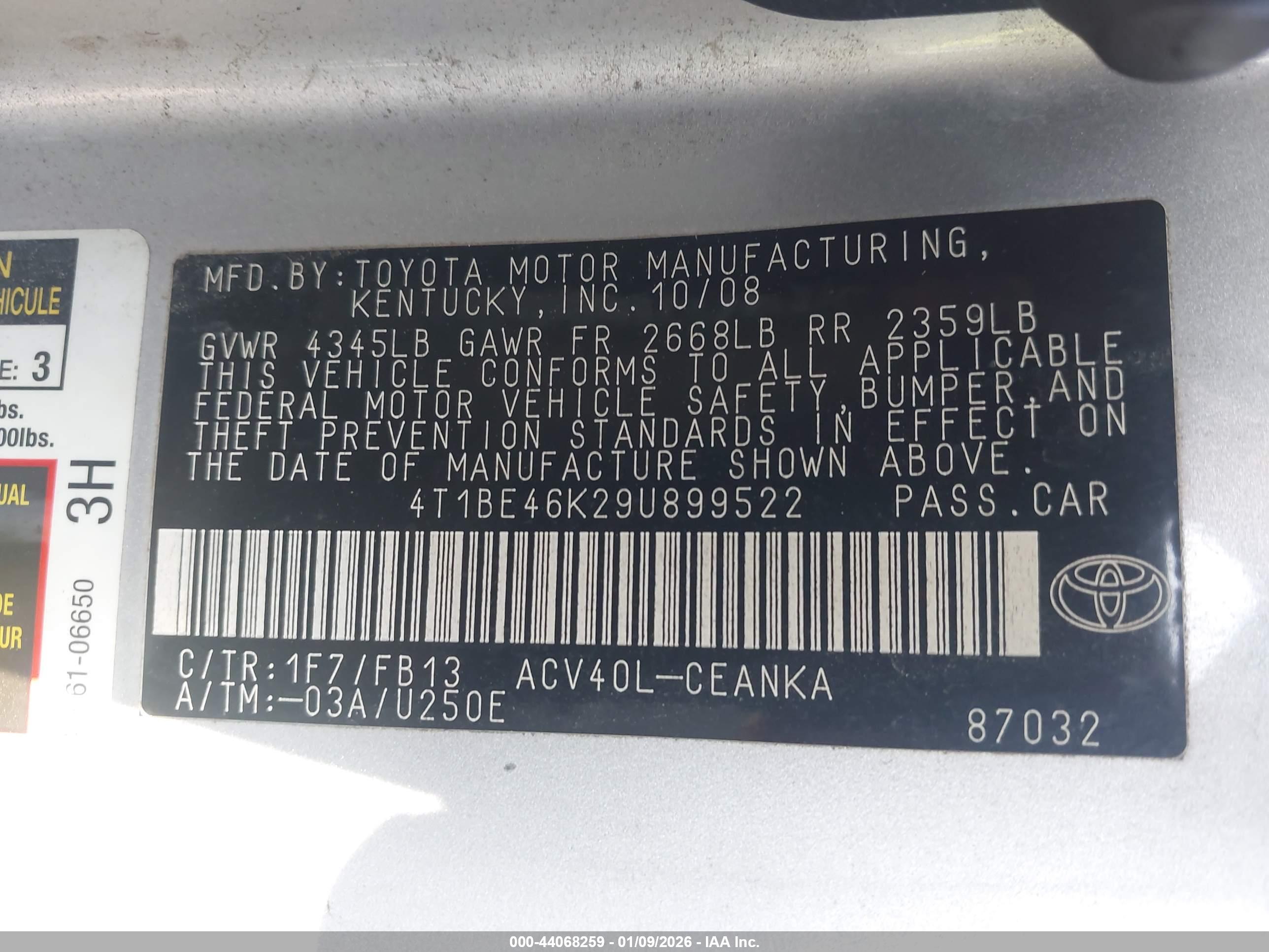 TOYOTA CAMRY image 9