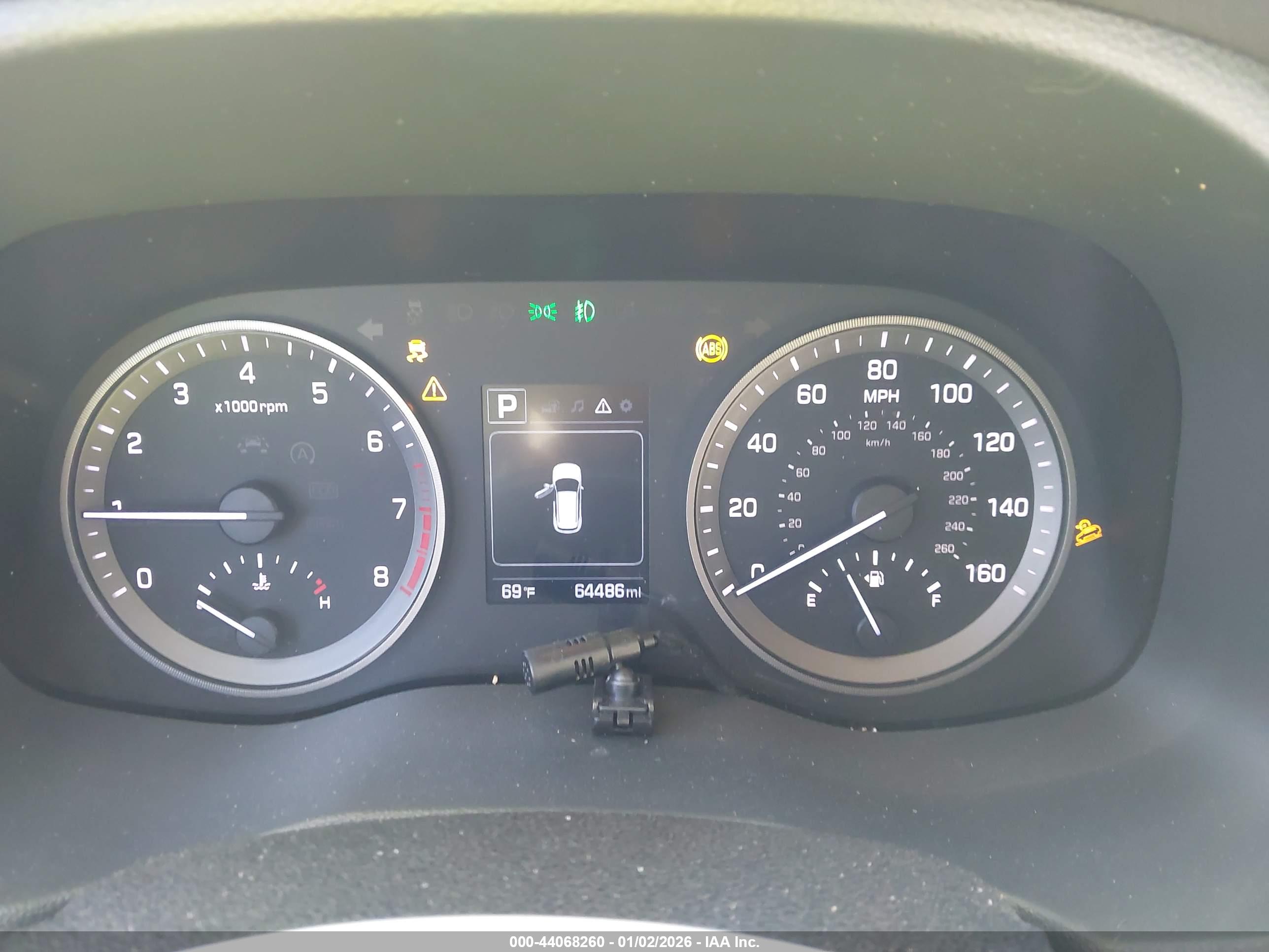 HYUNDAI TUCSON image 7