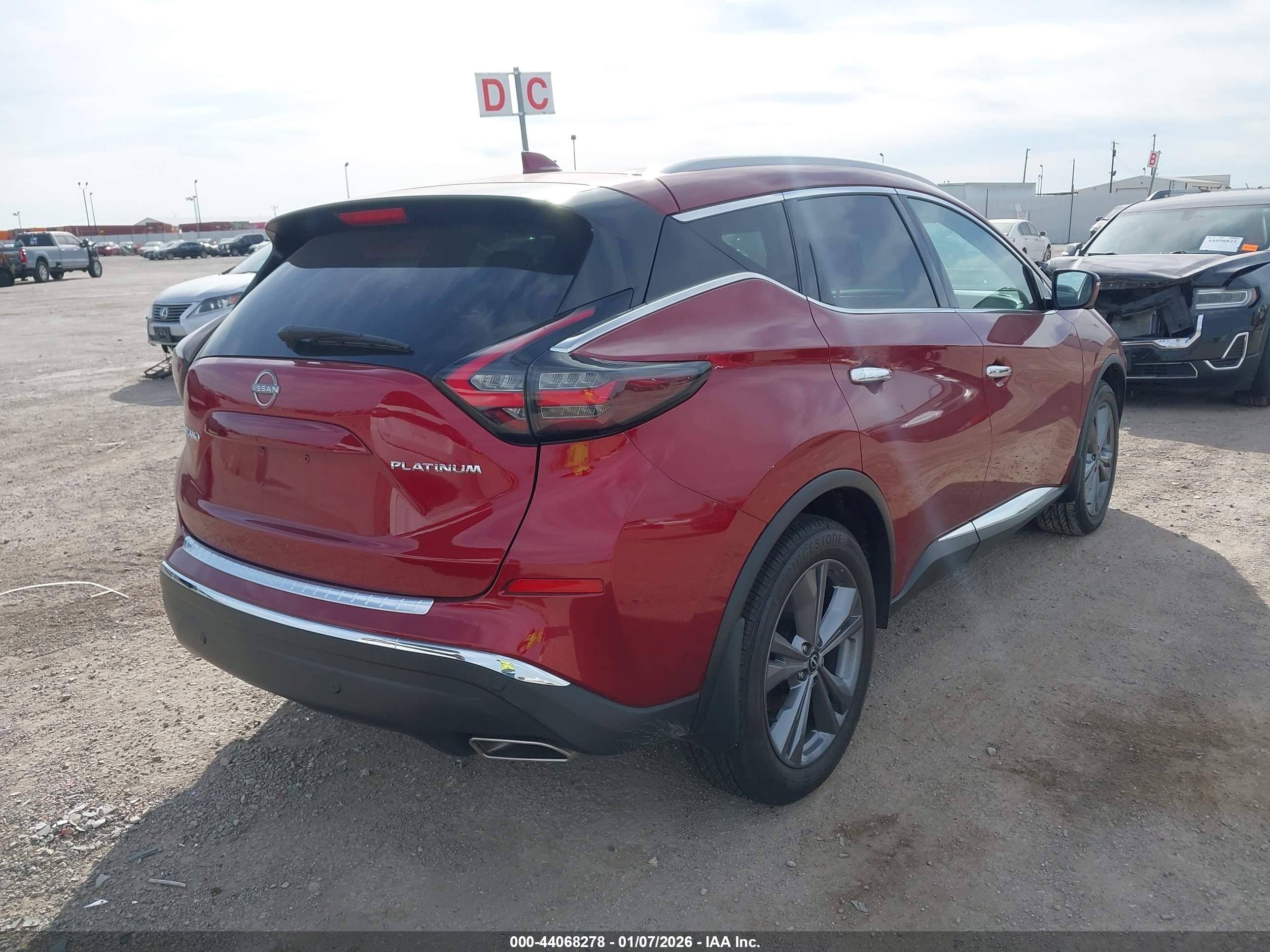 NISSAN MURANO image 4