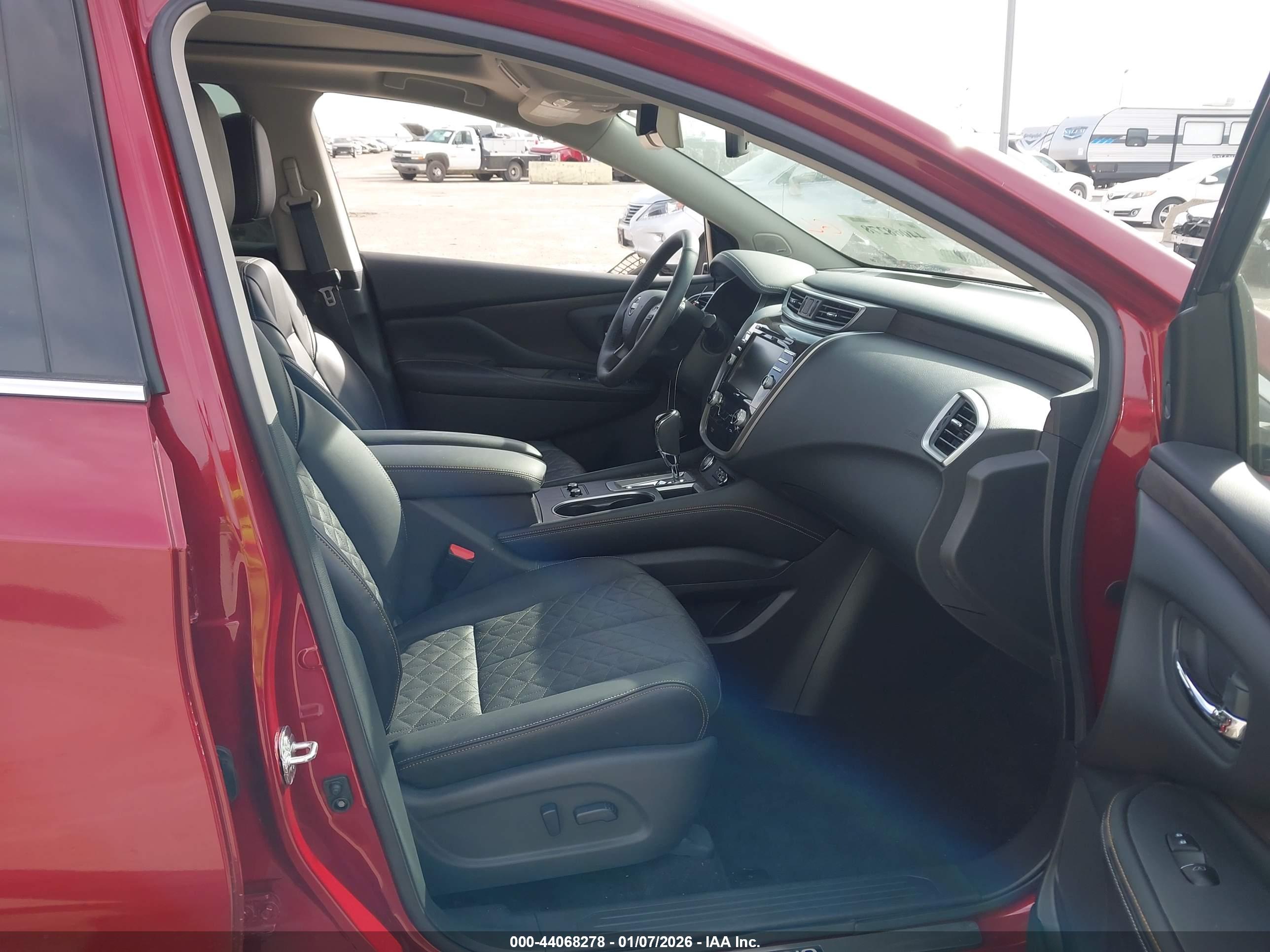 NISSAN MURANO image 5