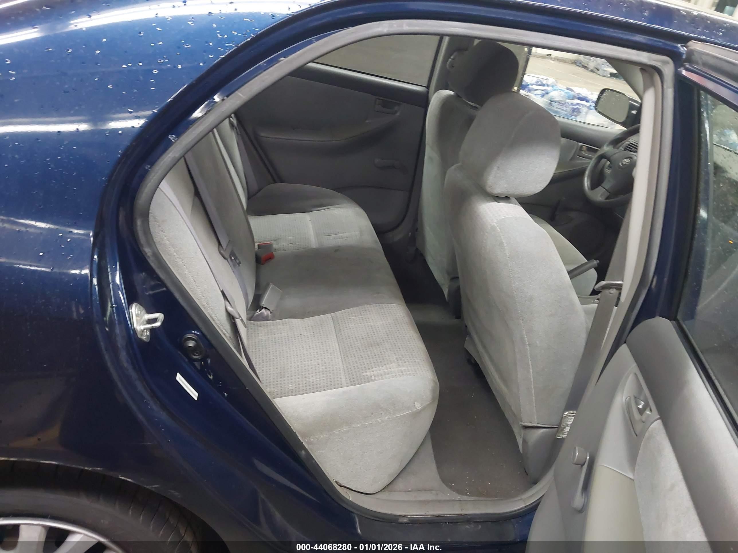 TOYOTA COROLLA image 8