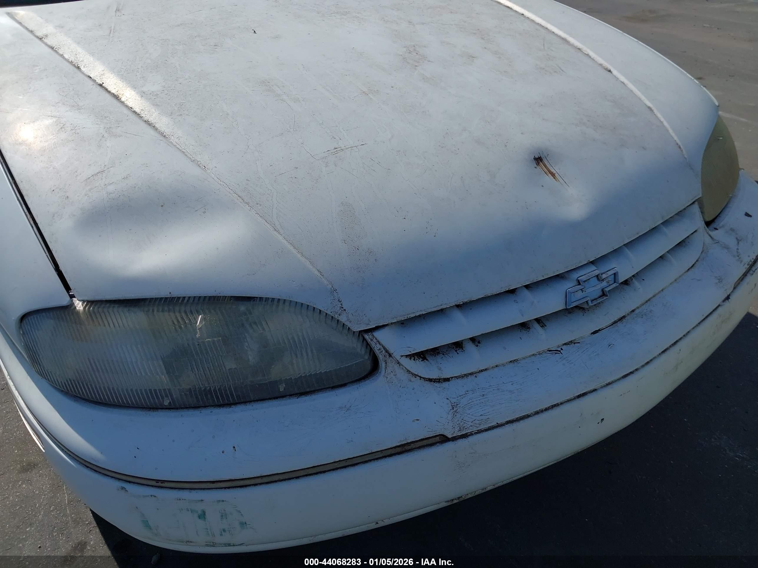 CHEVROLET LUMINA image 6