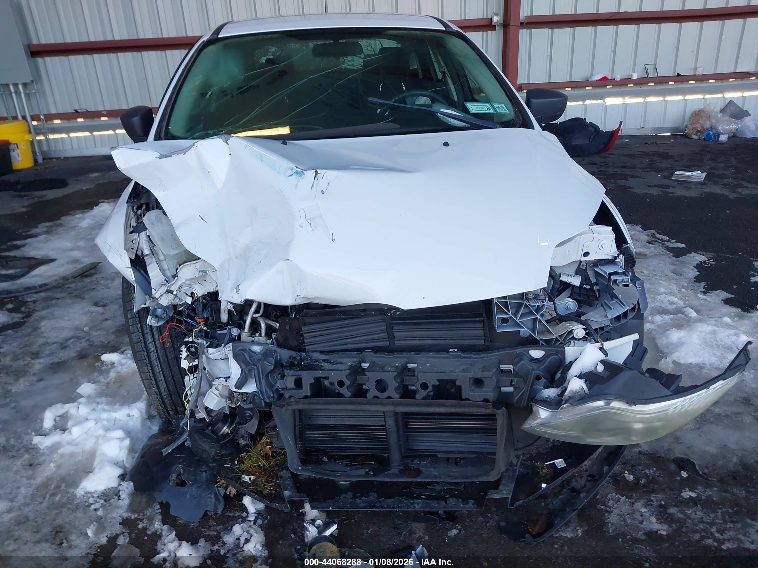 FORD FOCUS image 6