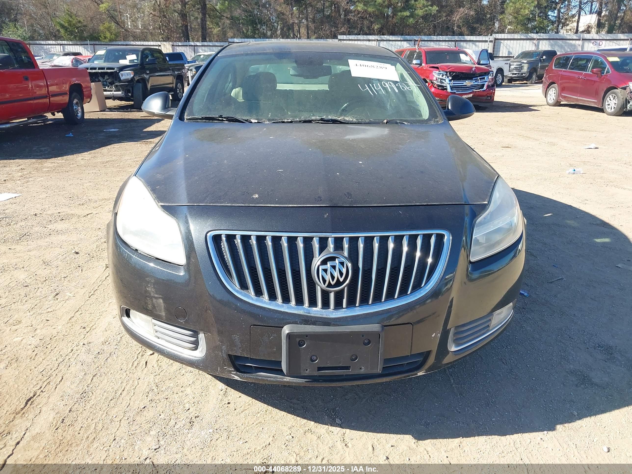 BUICK REGAL image 6