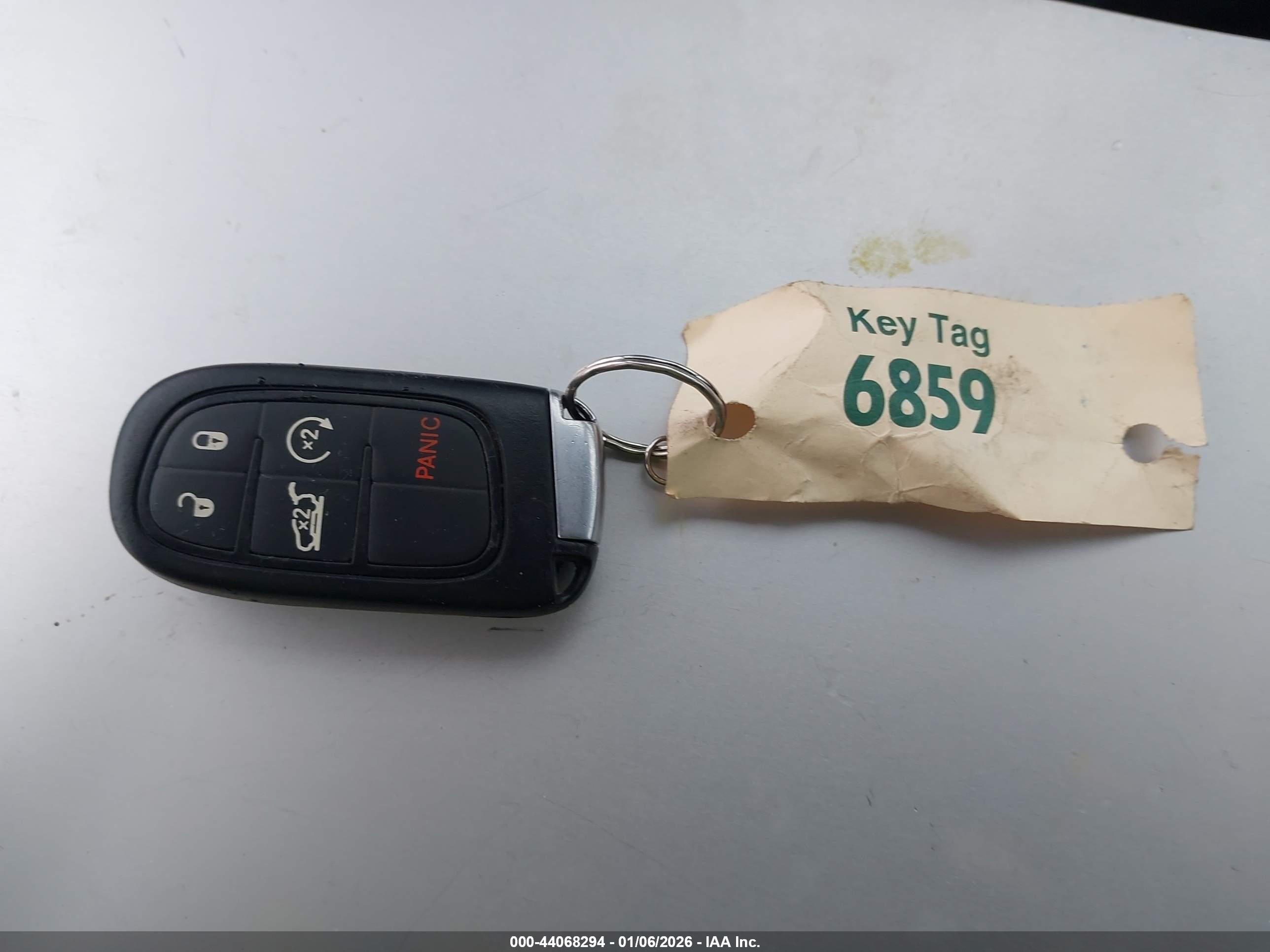 JEEP CHEROKEE image 11