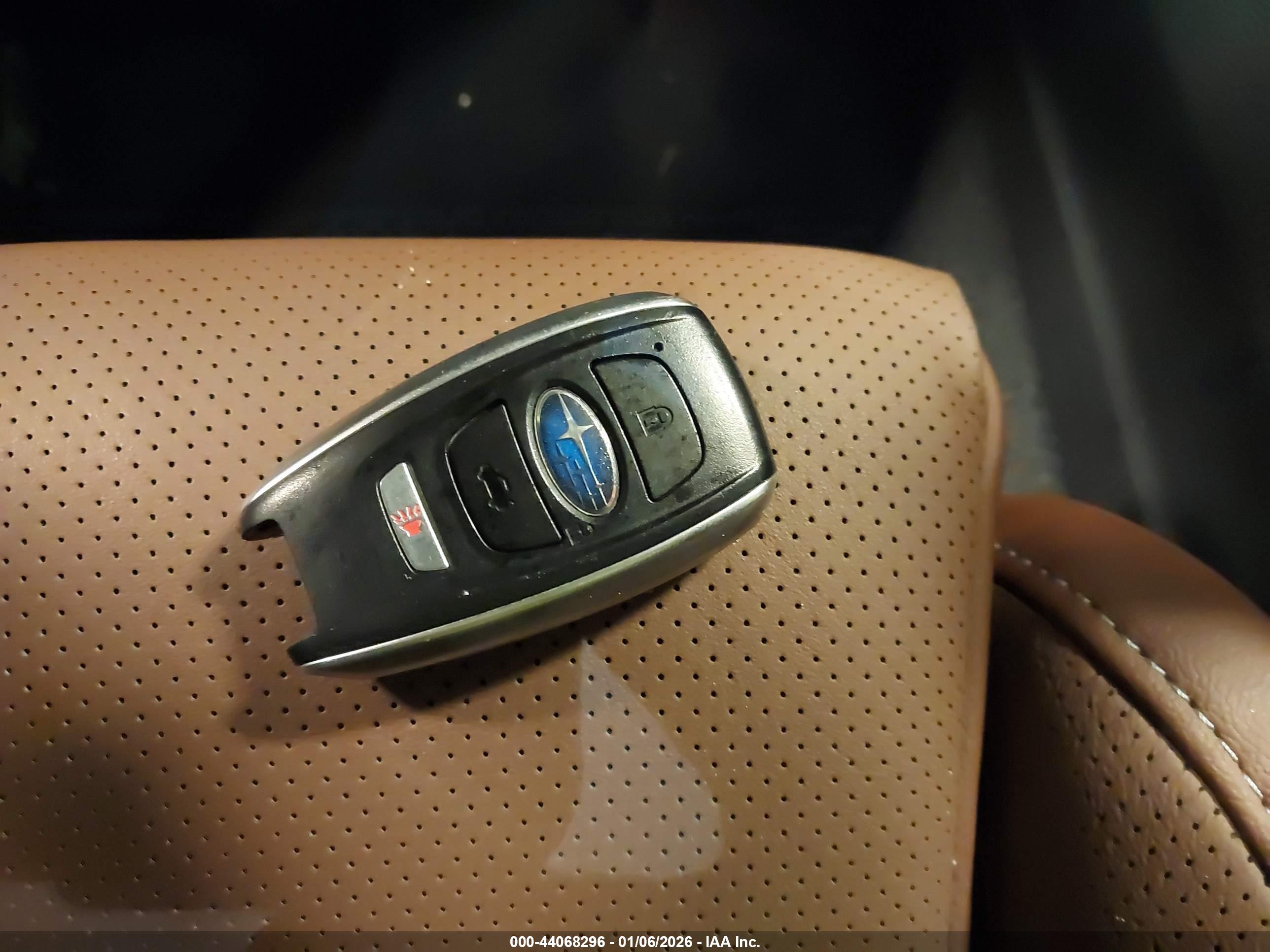 SUBARU OUTBACK image 11