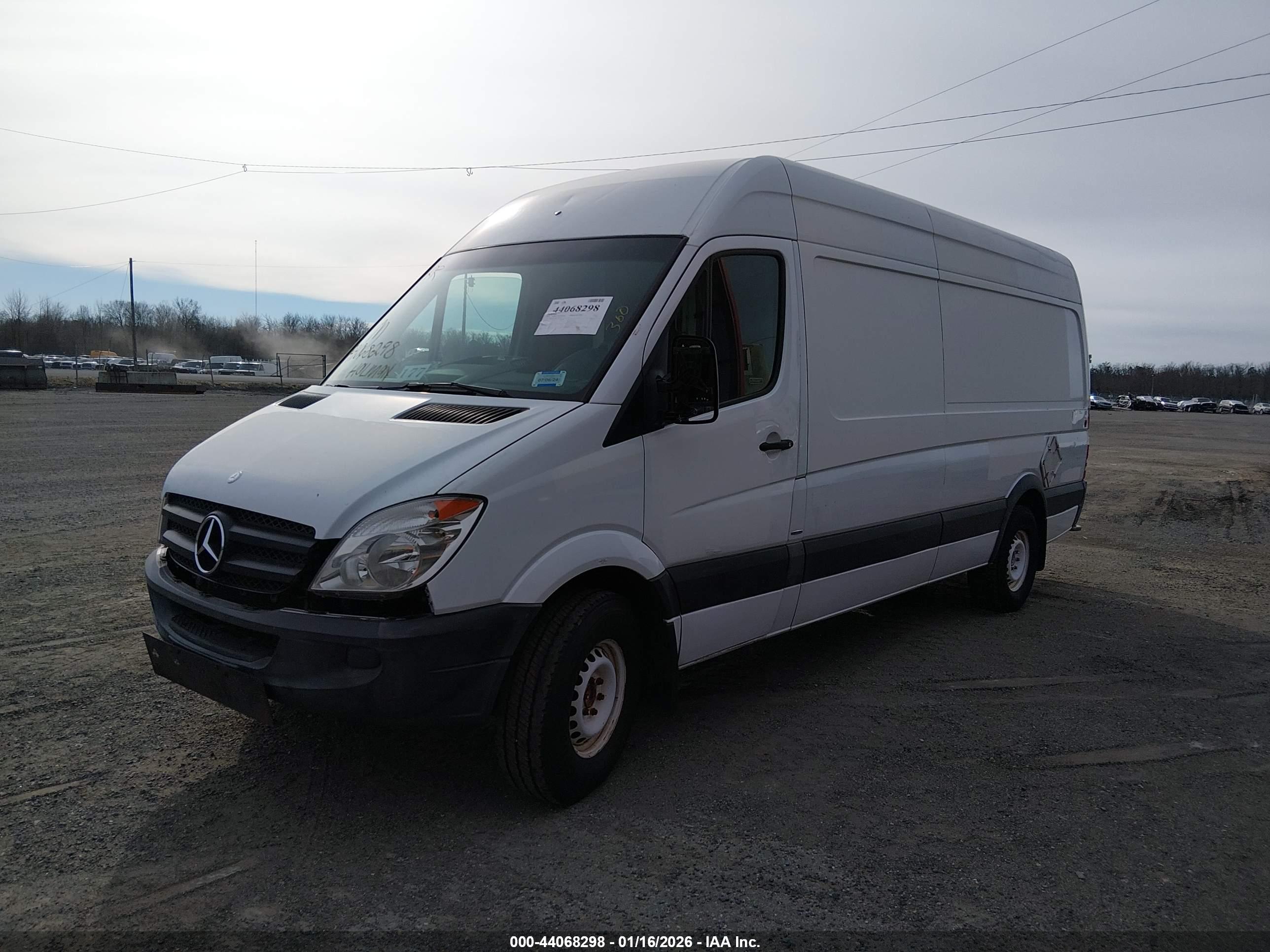 MERCEDES-BENZ SPRINTER image 2