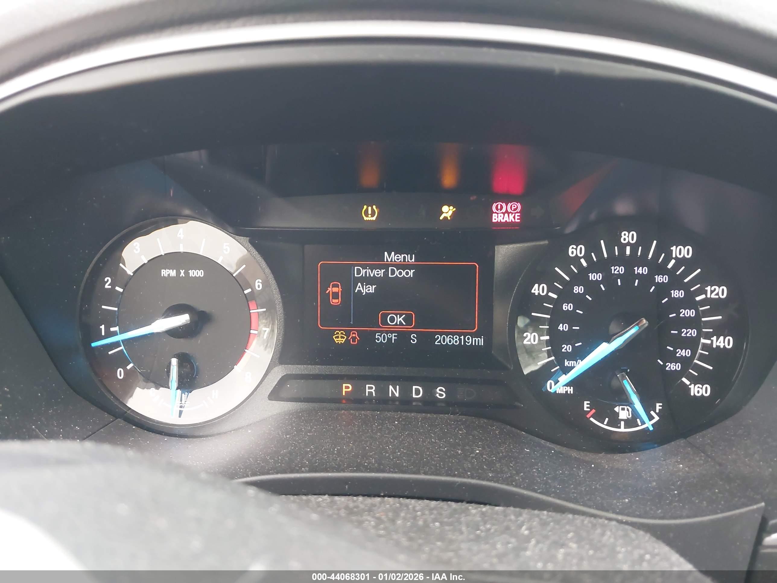 FORD FUSION image 7