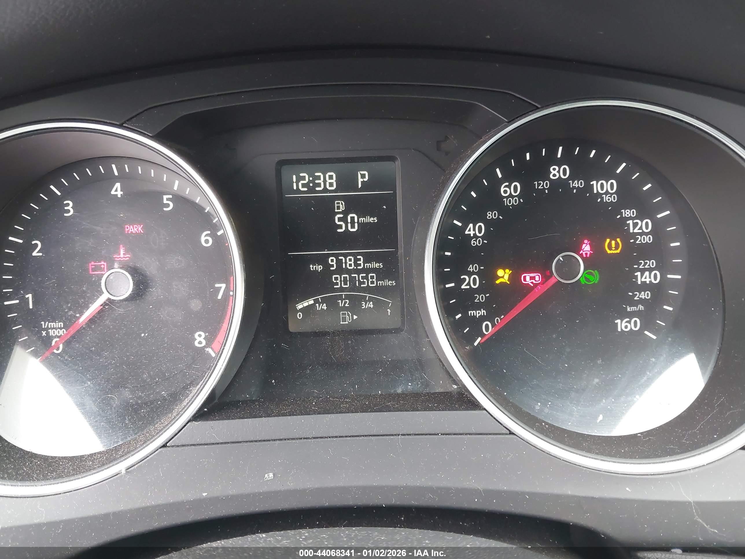 VOLKSWAGEN JETTA image 7