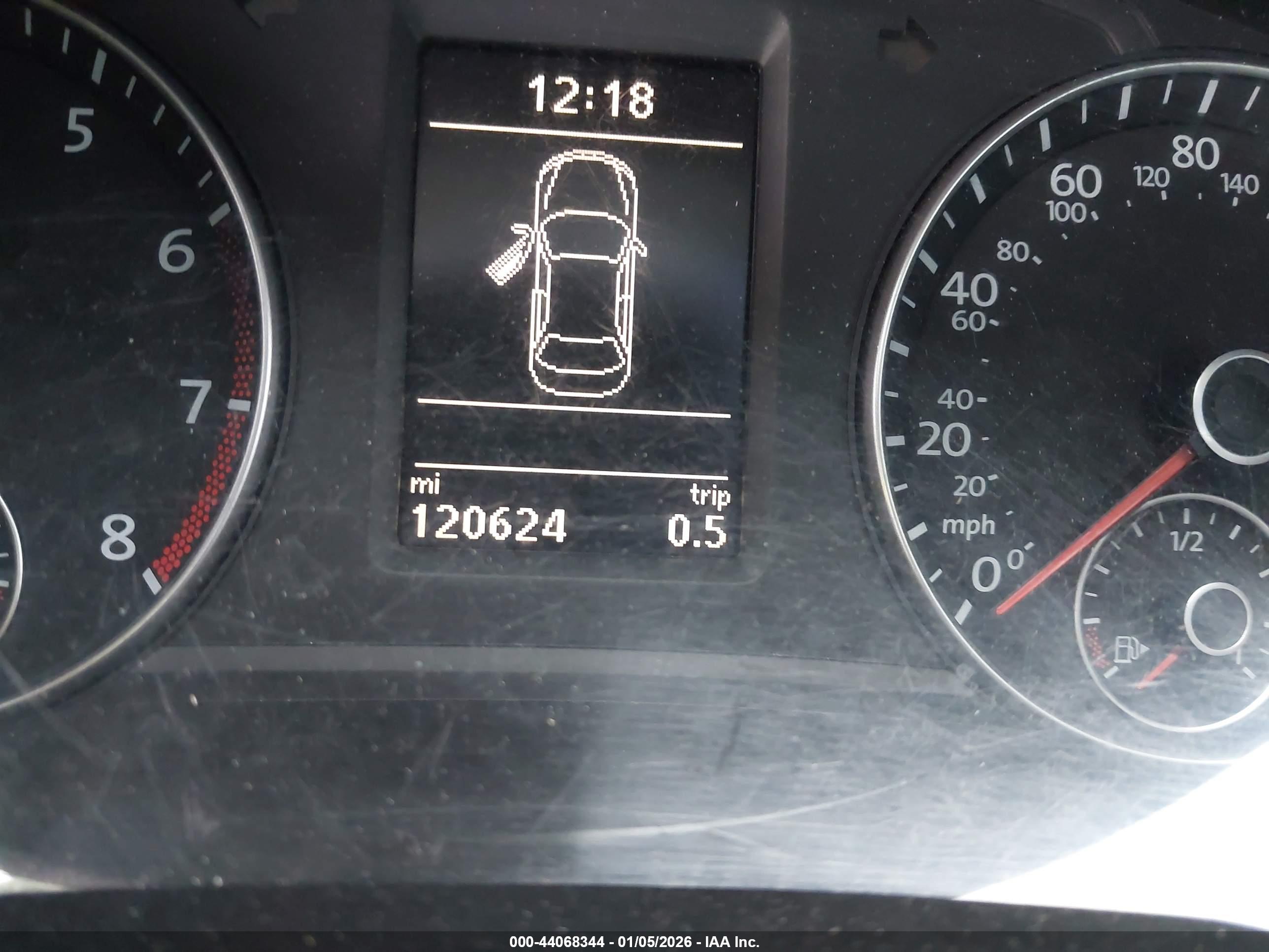 VOLKSWAGEN PASSAT image 7