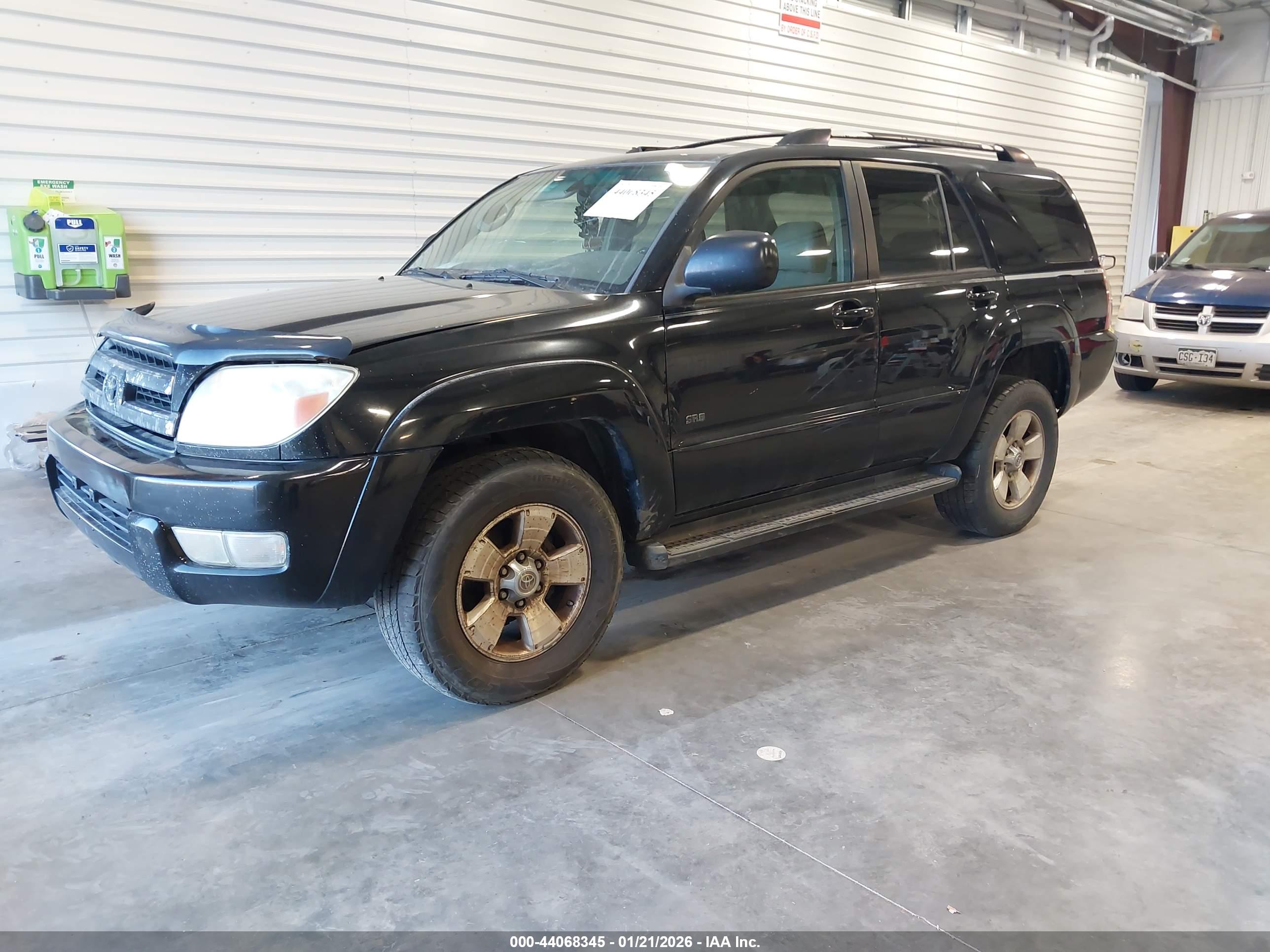 TOYOTA 4RUNNER image 2