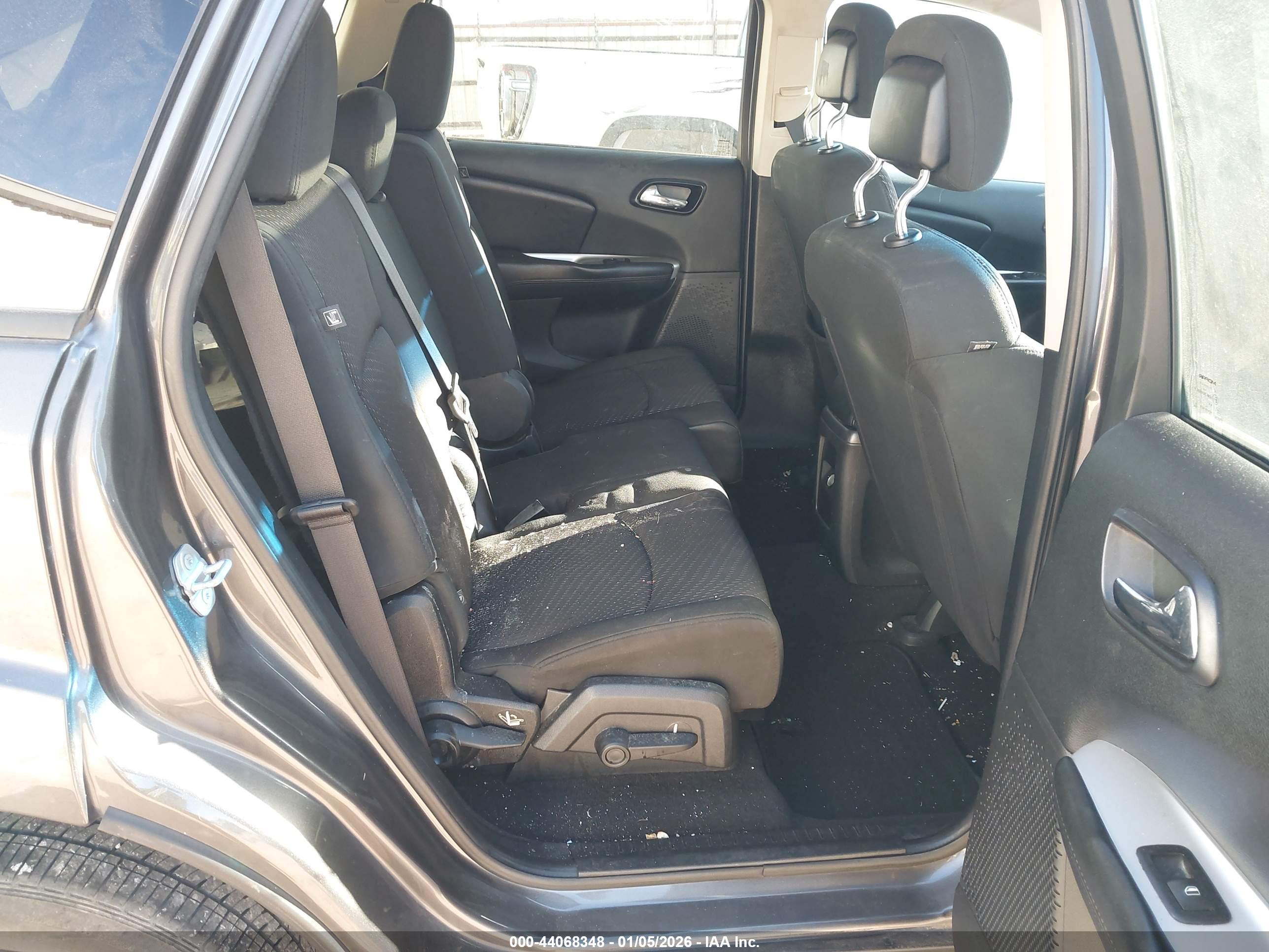 DODGE JOURNEY image 8