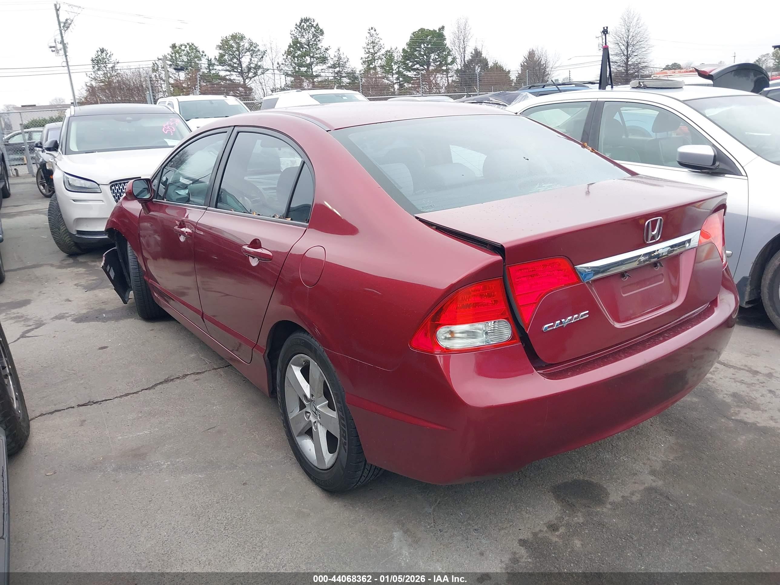 HONDA CIVIC image 3