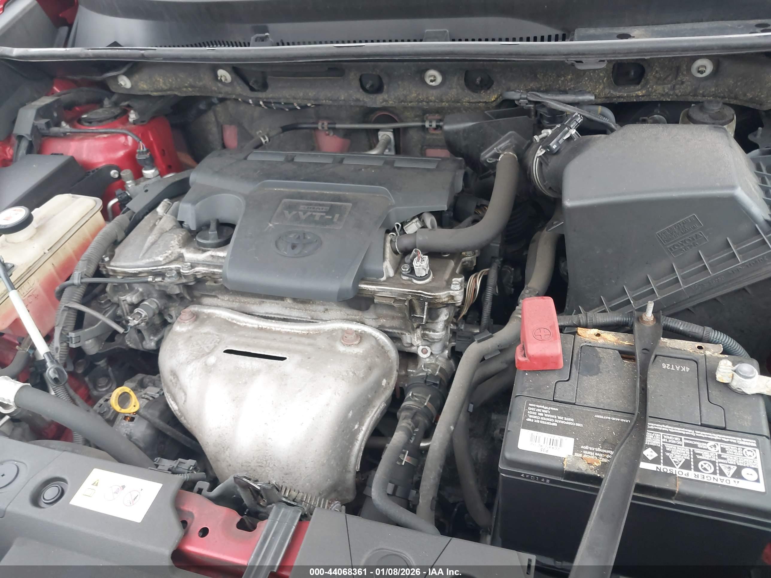 TOYOTA RAV4 image 10