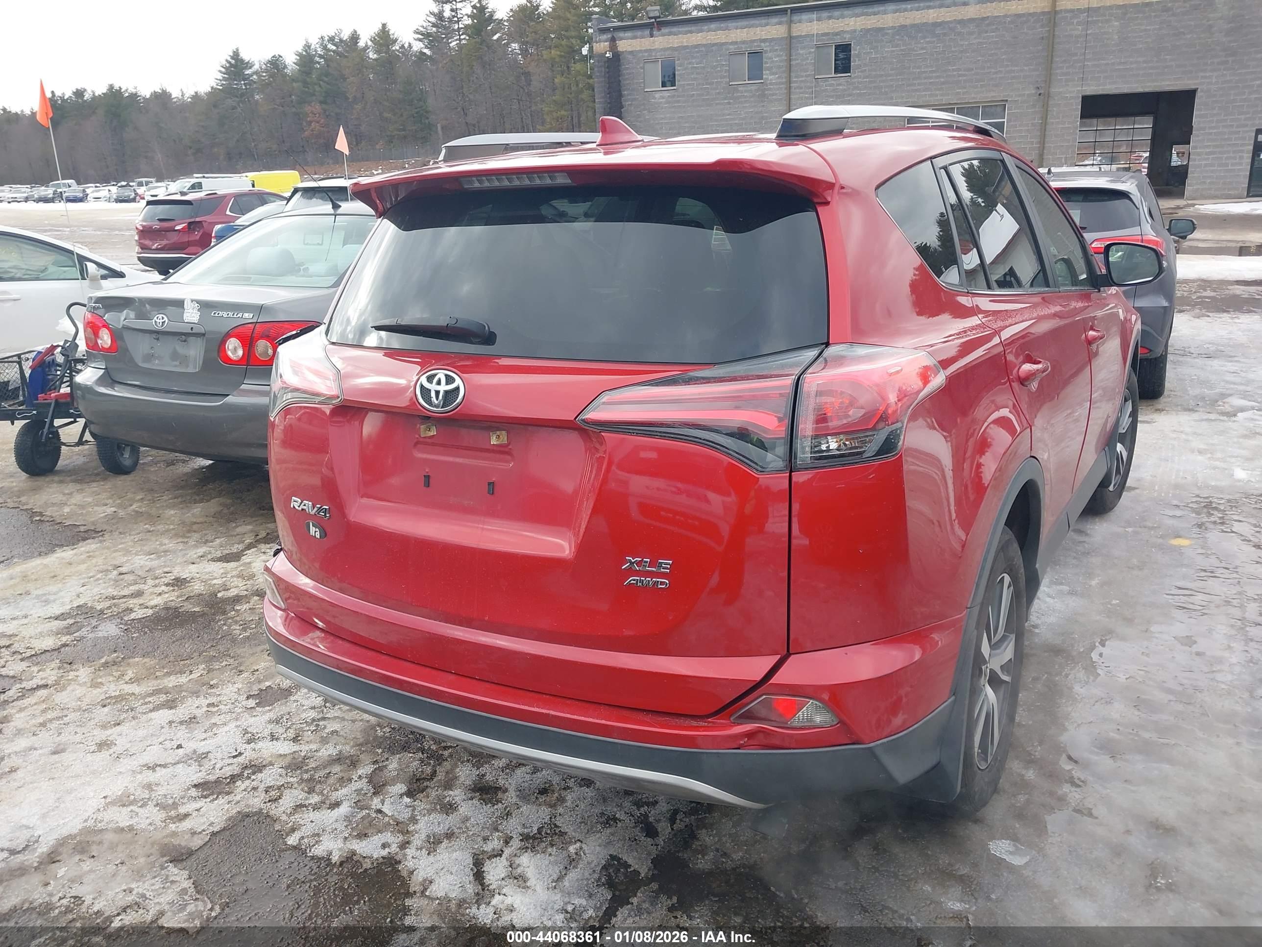 TOYOTA RAV4 image 4