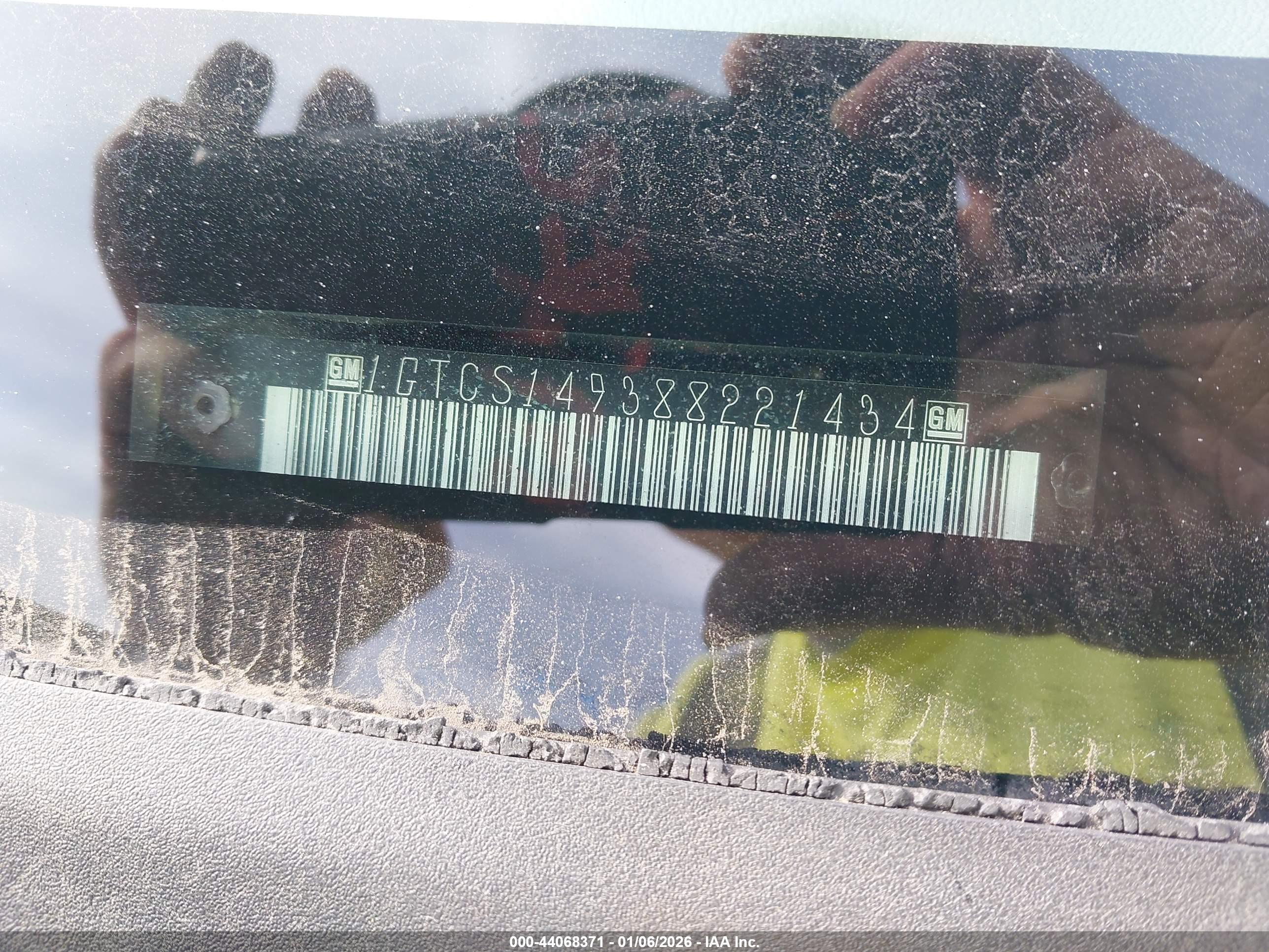 GMC CANYON image 9