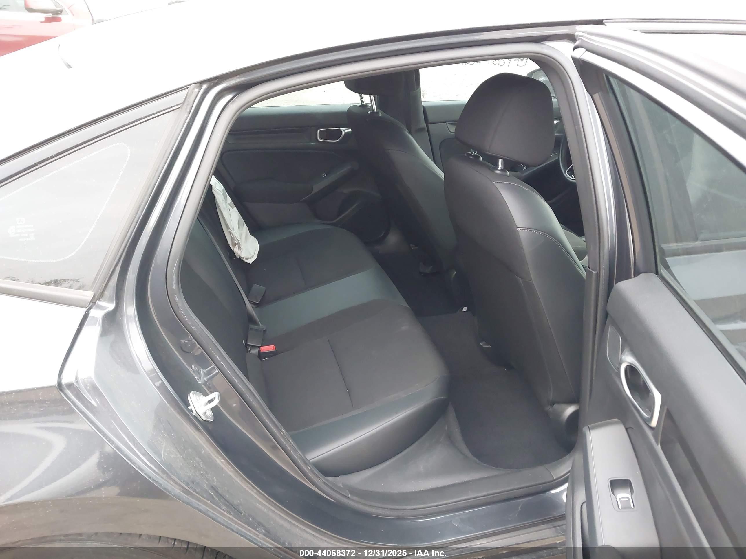 HONDA CIVIC image 8