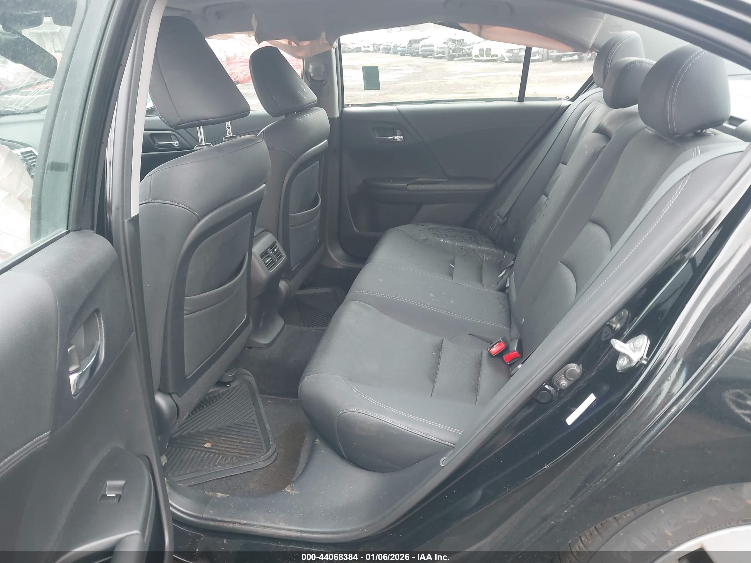 HONDA ACCORD image 8