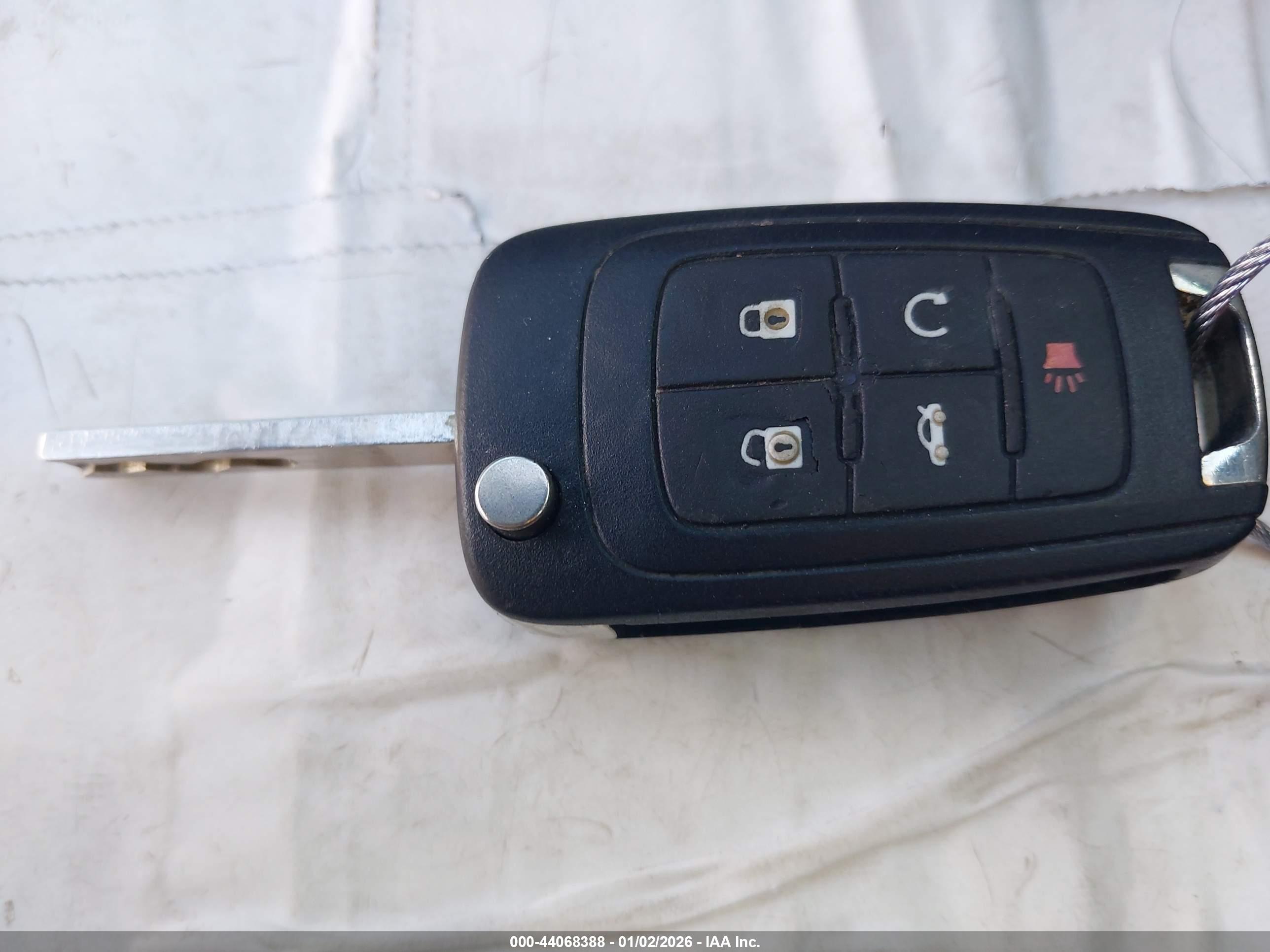 BUICK LACROSSE image 11