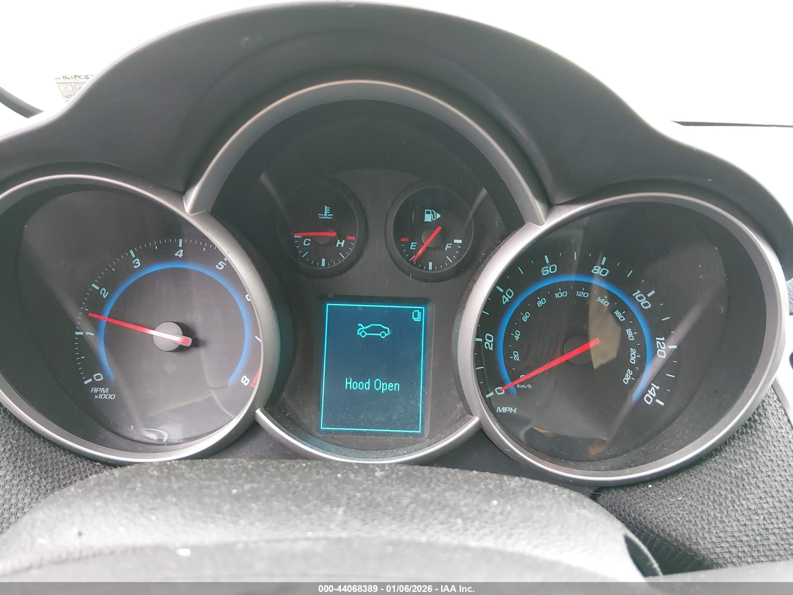 CHEVROLET CRUZE image 7