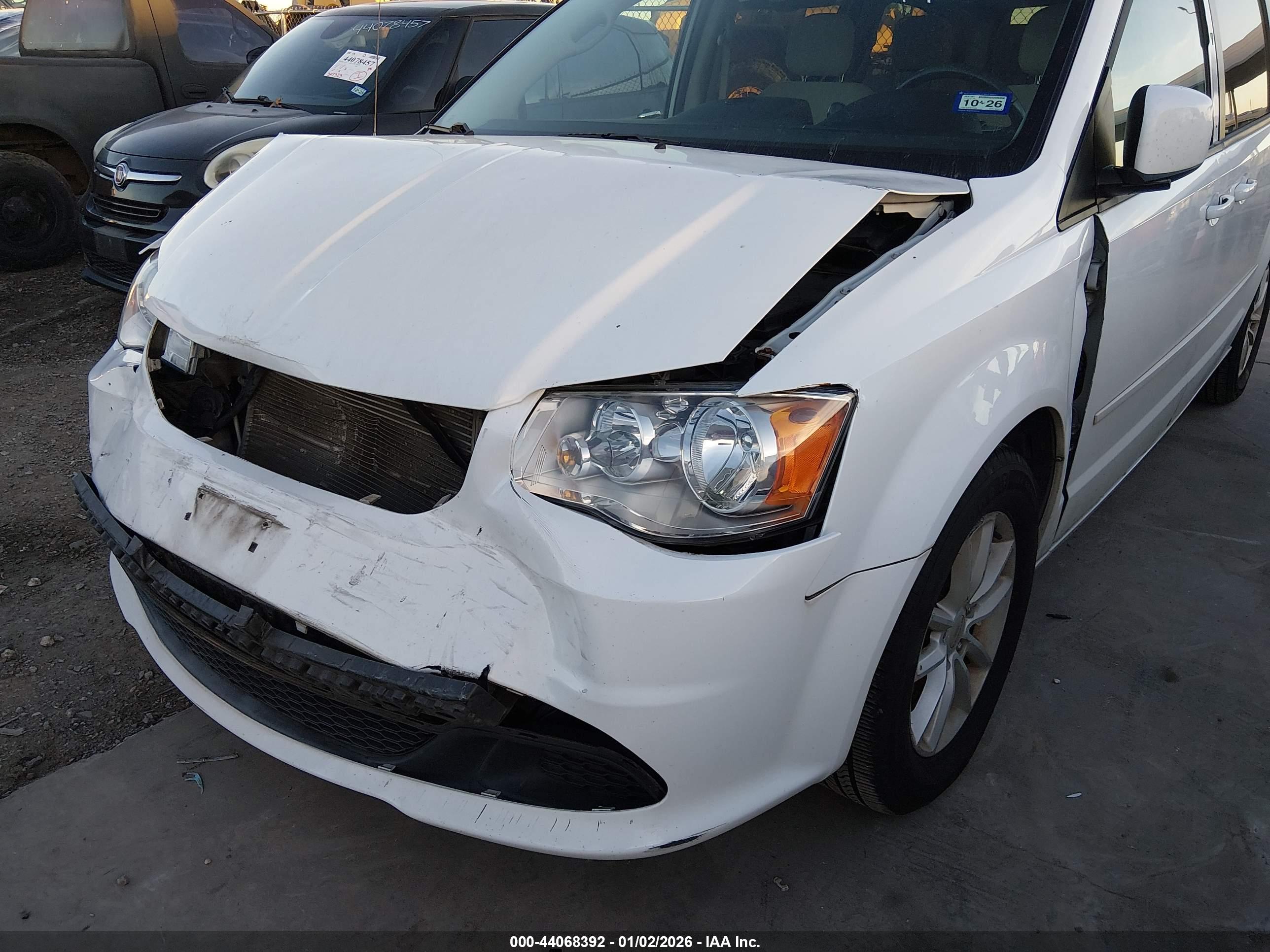 DODGE GRAND image 6