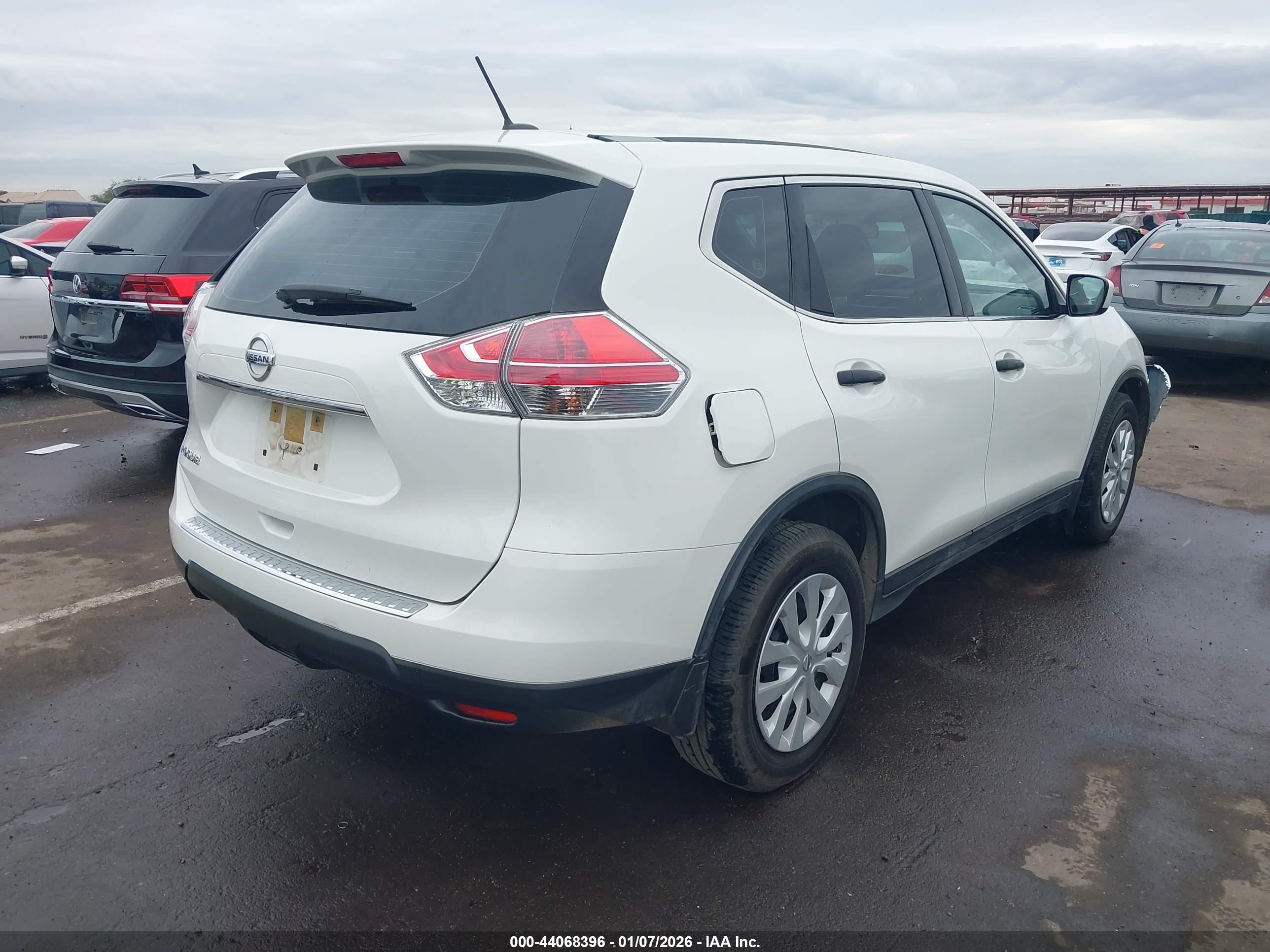 NISSAN ROGUE image 4