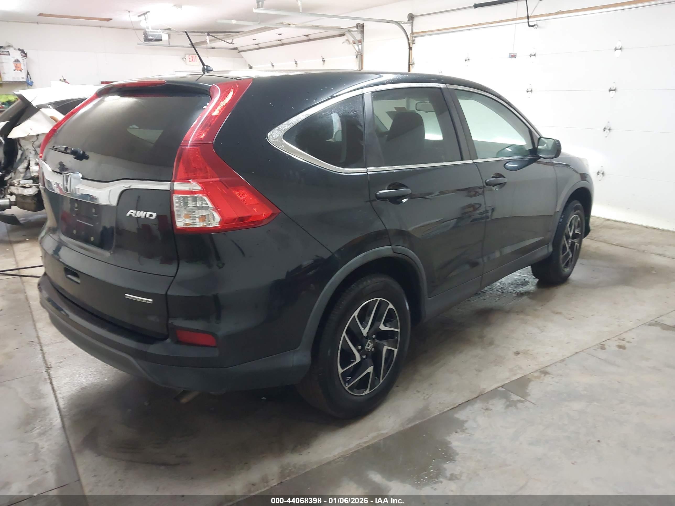 HONDA CR-V image 4