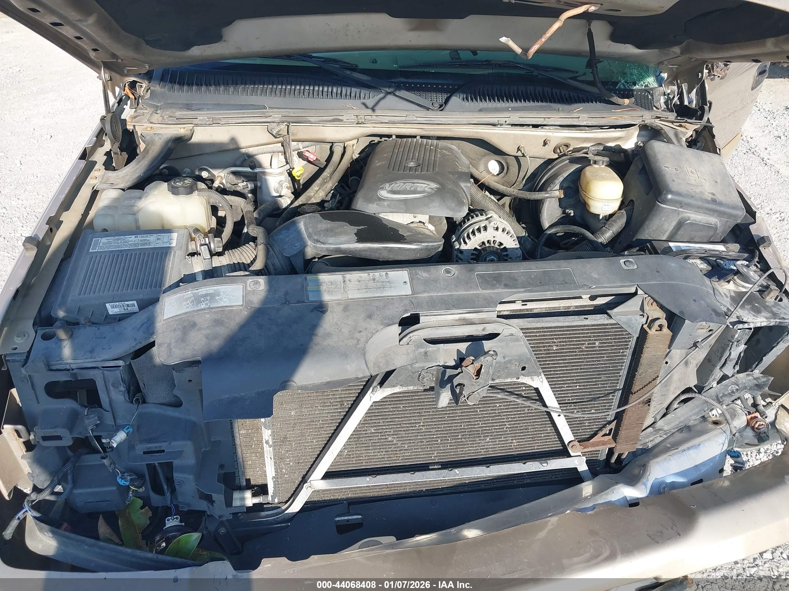CHEVROLET SILVERADO image 10