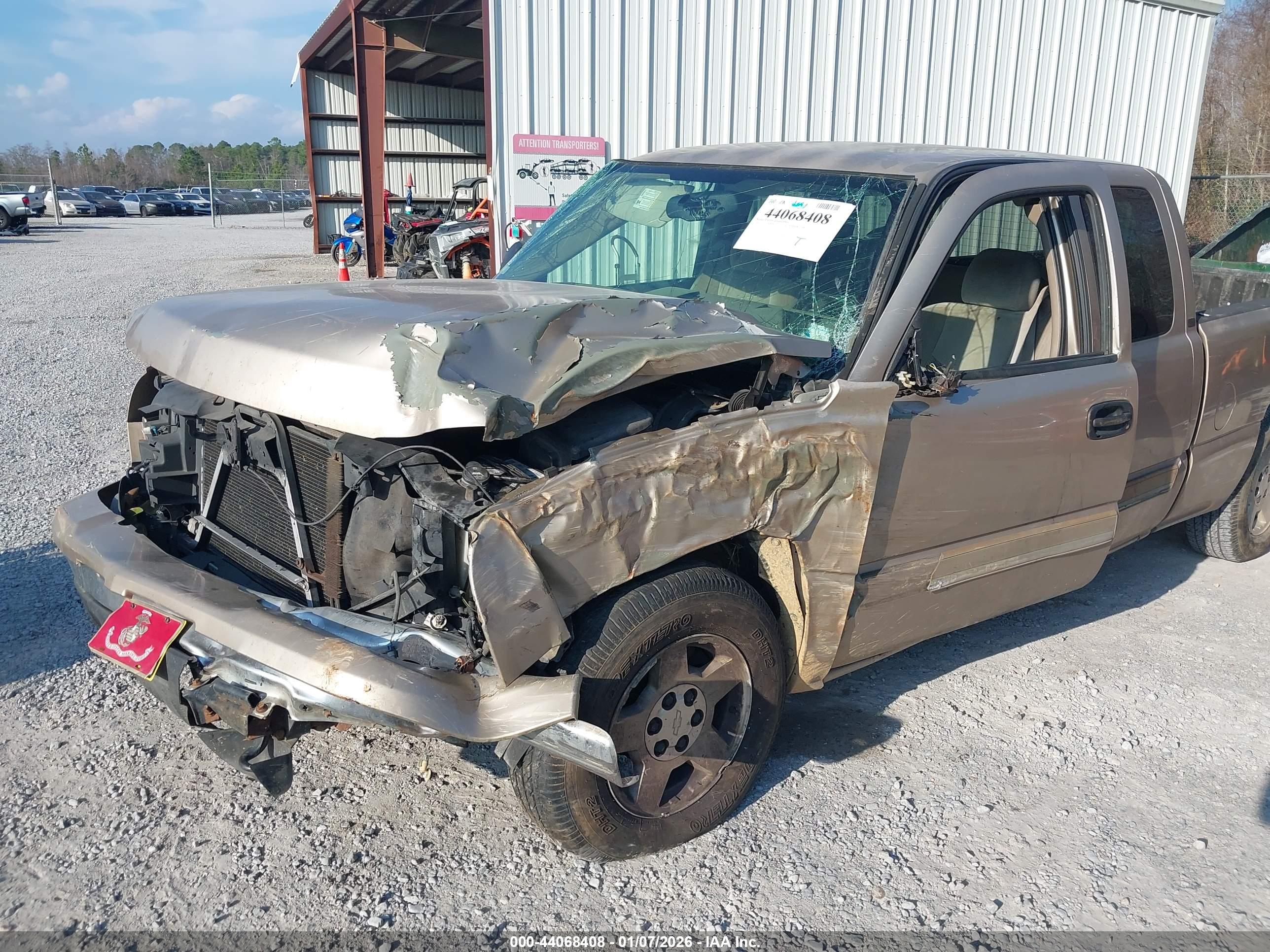 CHEVROLET SILVERADO image 6