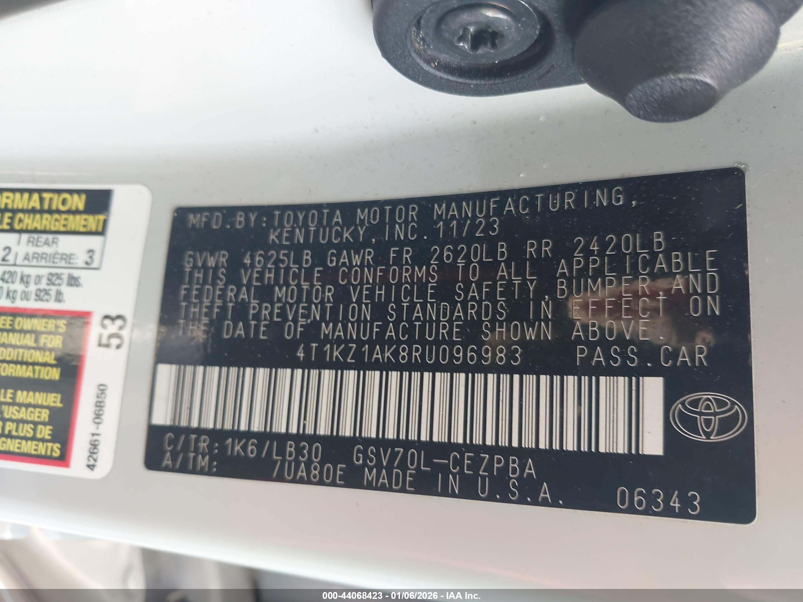 TOYOTA CAMRY image 9