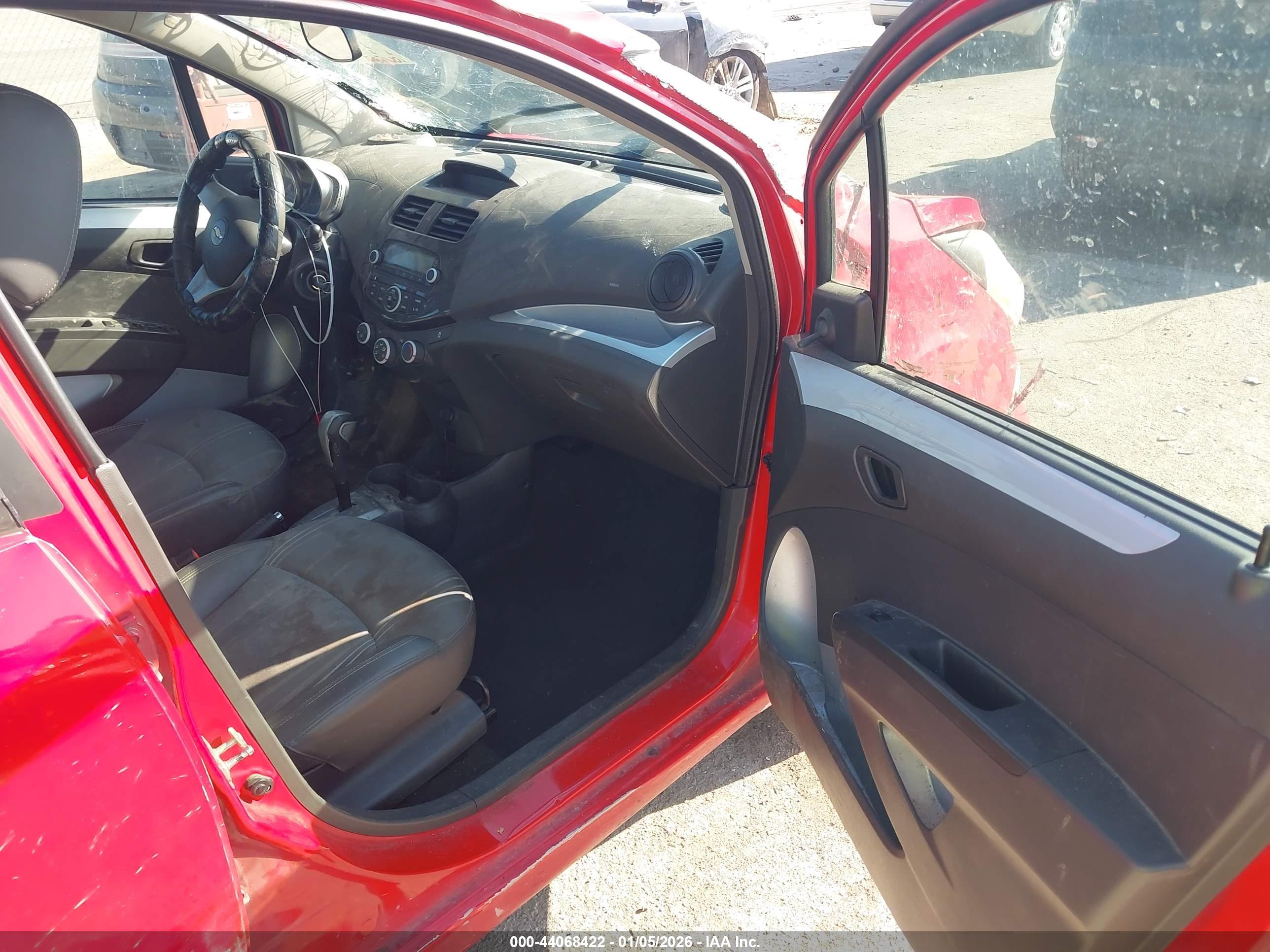 CHEVROLET SPARK image 5