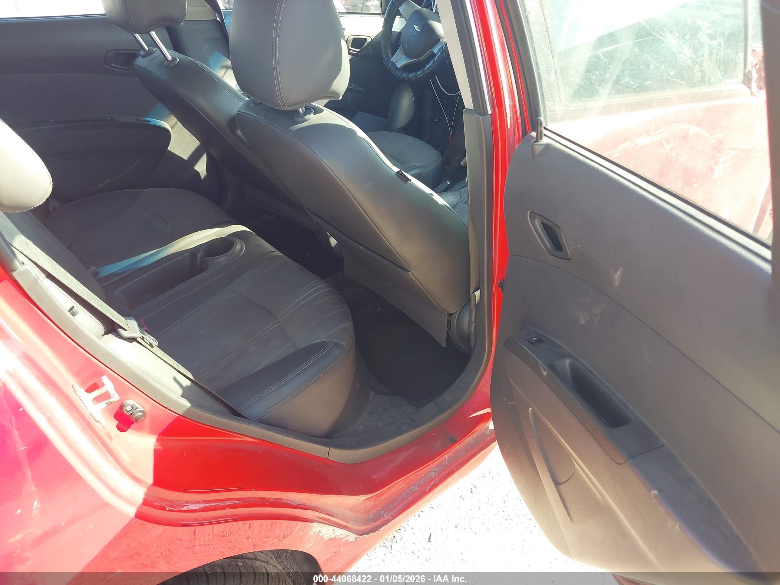 CHEVROLET SPARK image 8