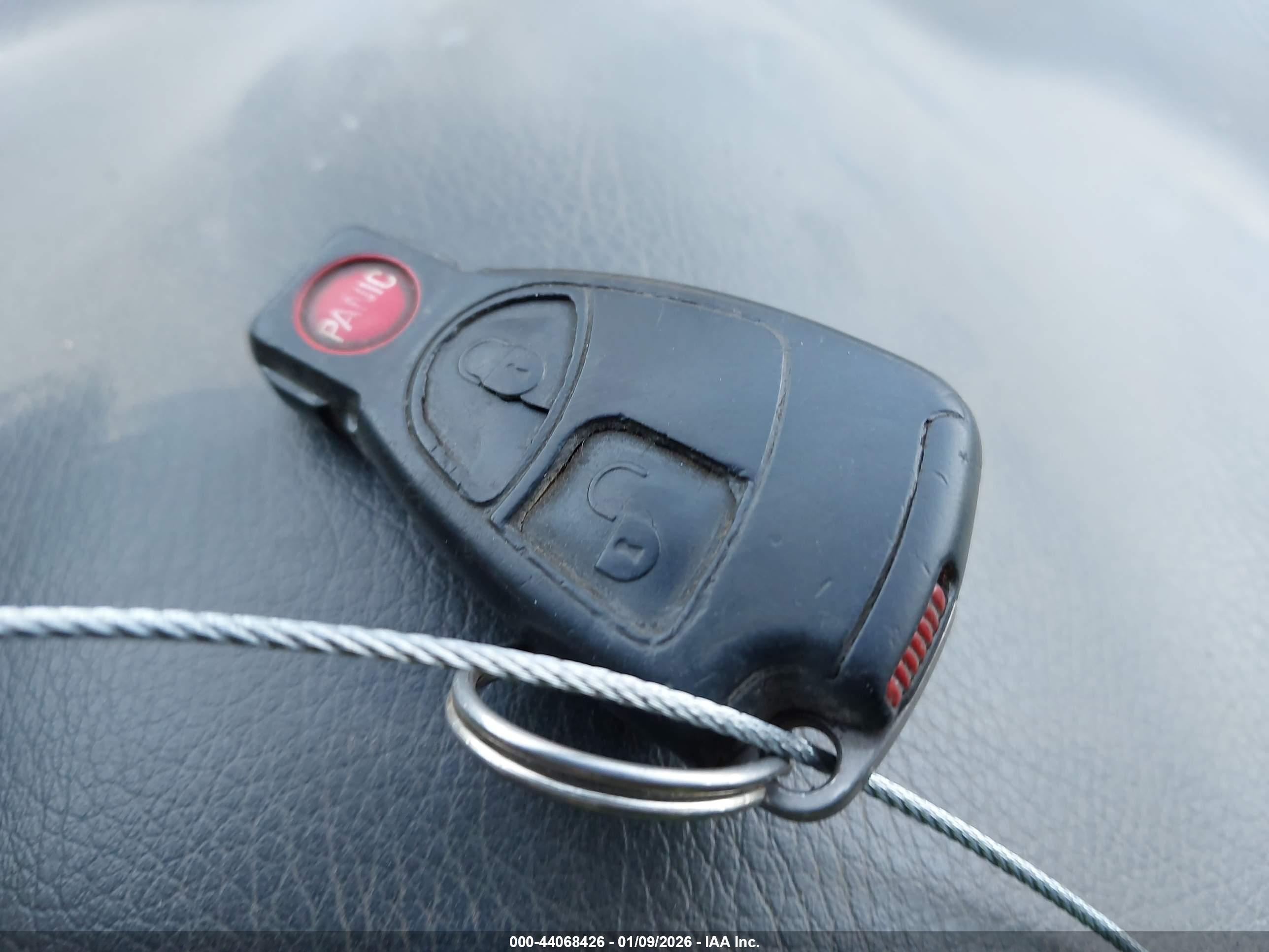 MERCEDES-BENZ C image 11