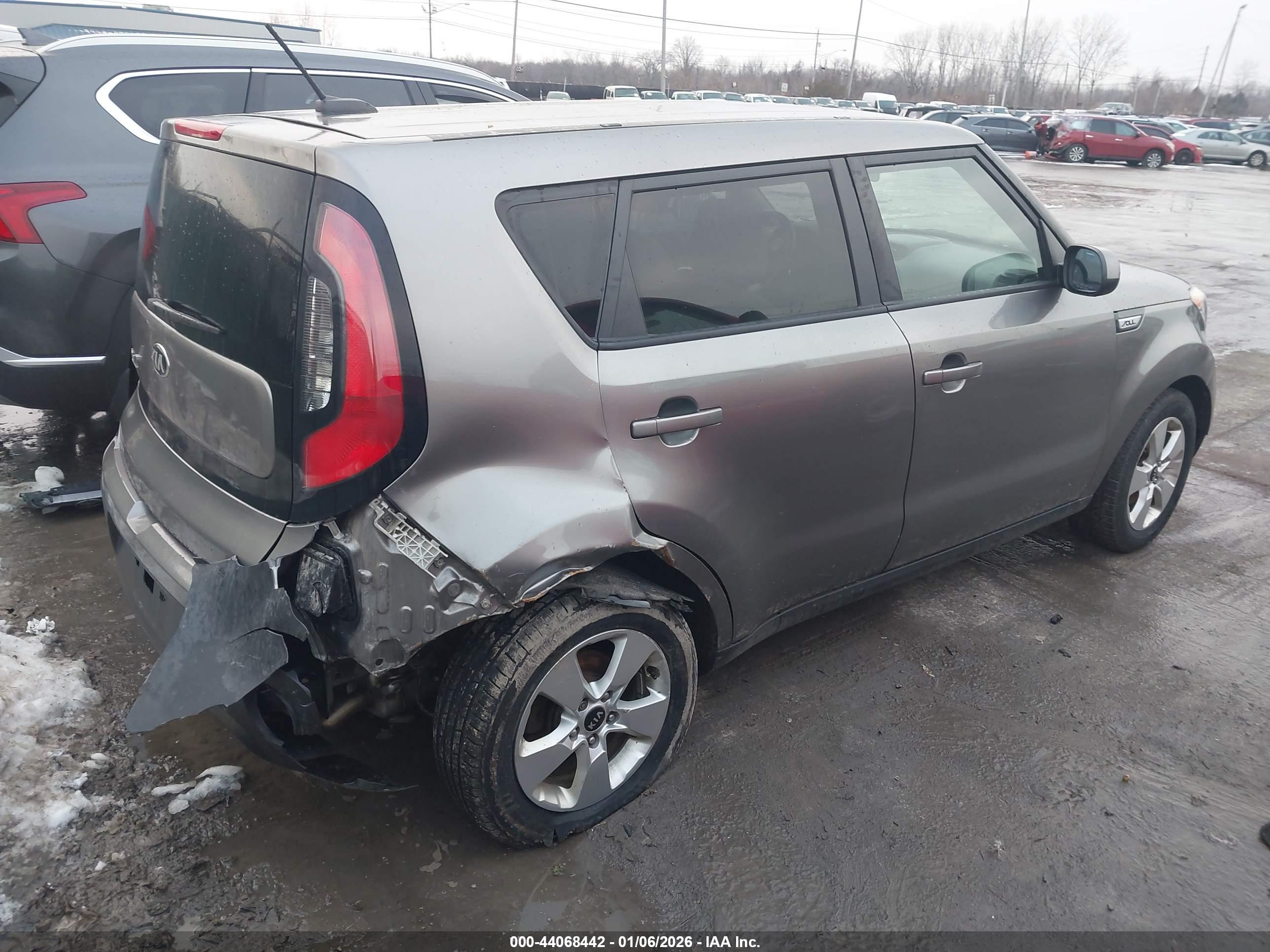 KIA SOUL image 4