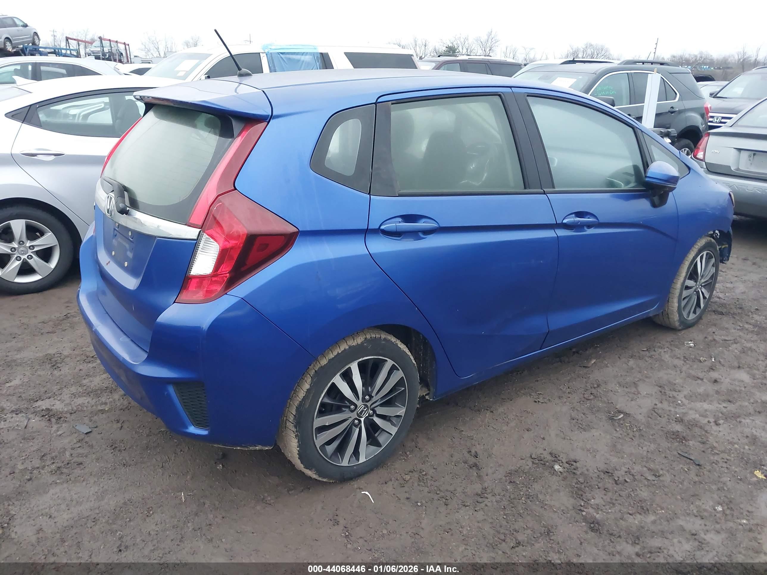 HONDA FIT image 4