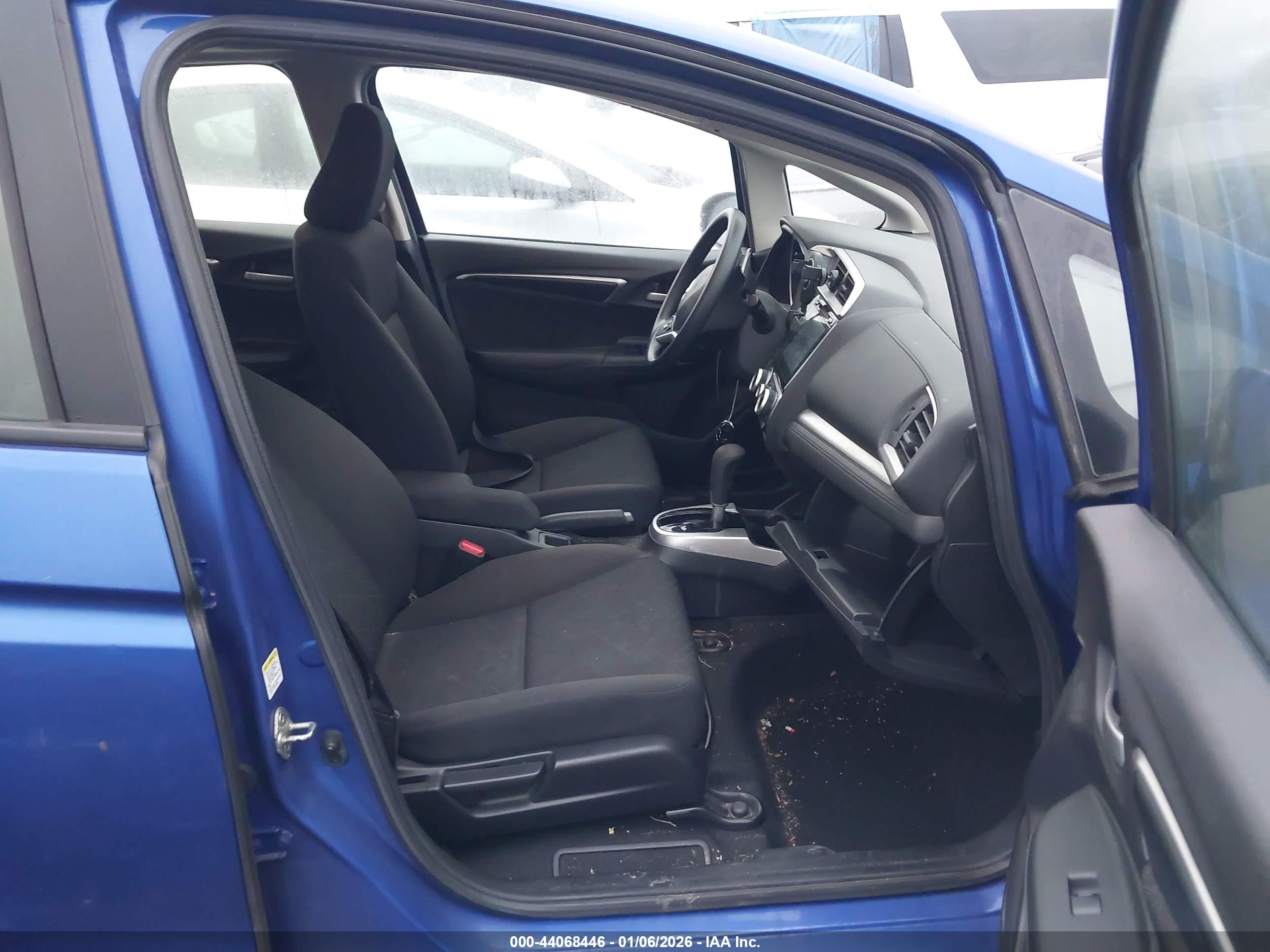 HONDA FIT image 5