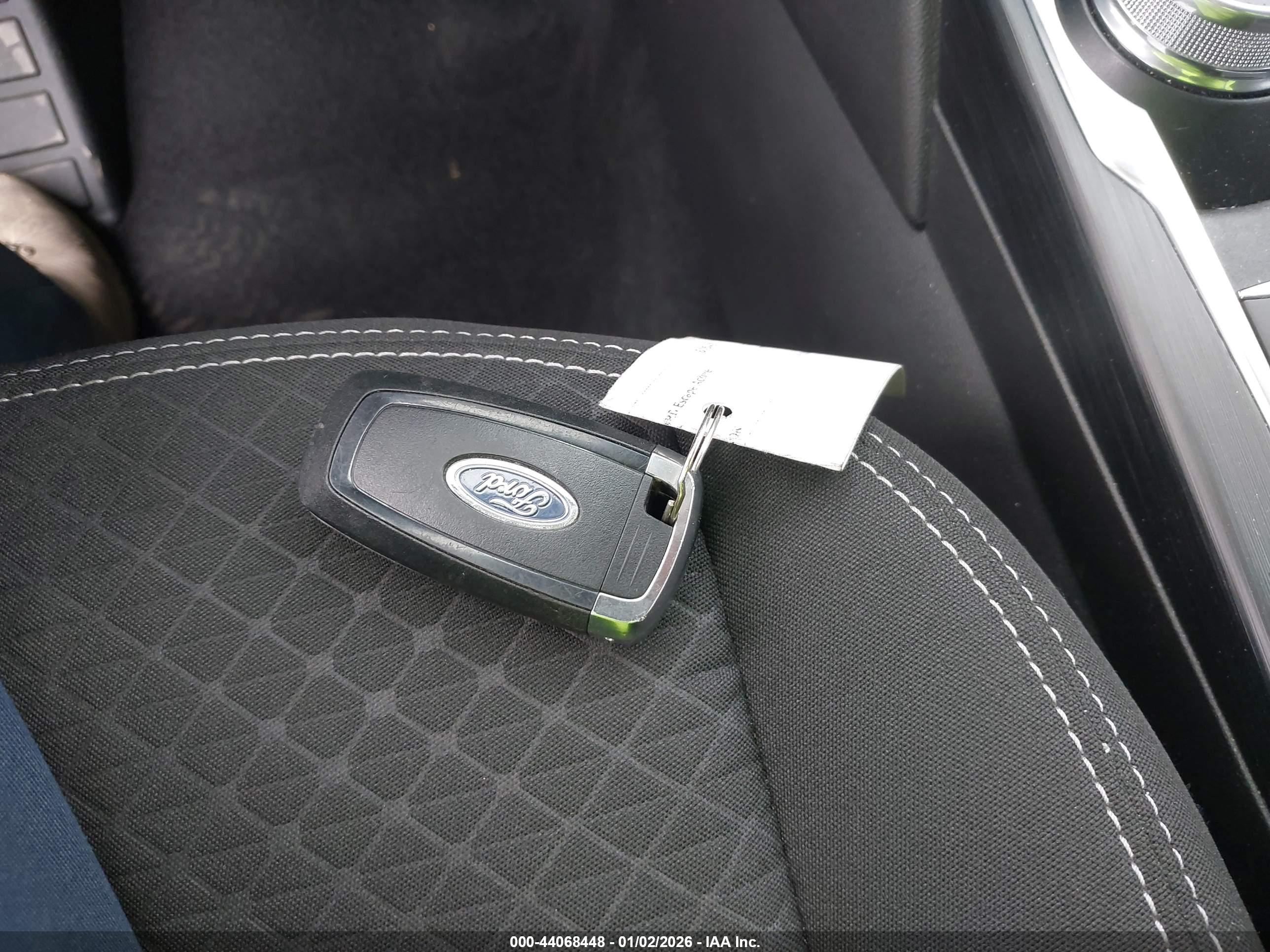 FORD ESCAPE image 11