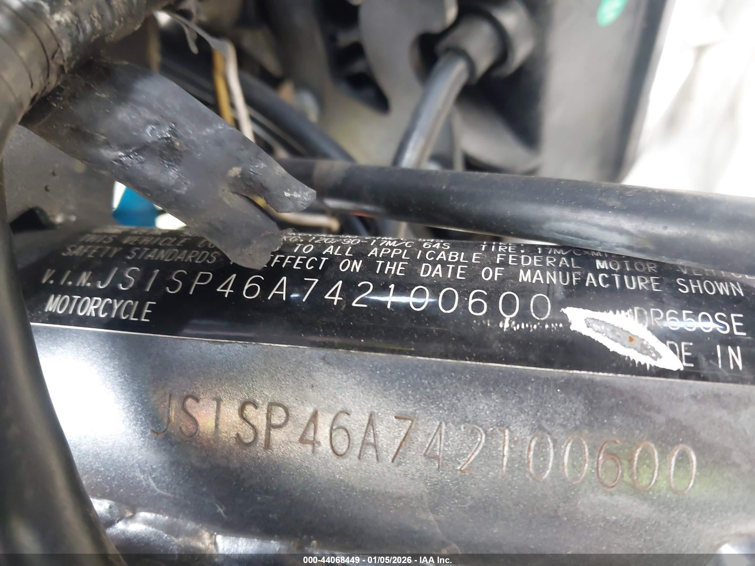 SUZUKI DR650 image 10