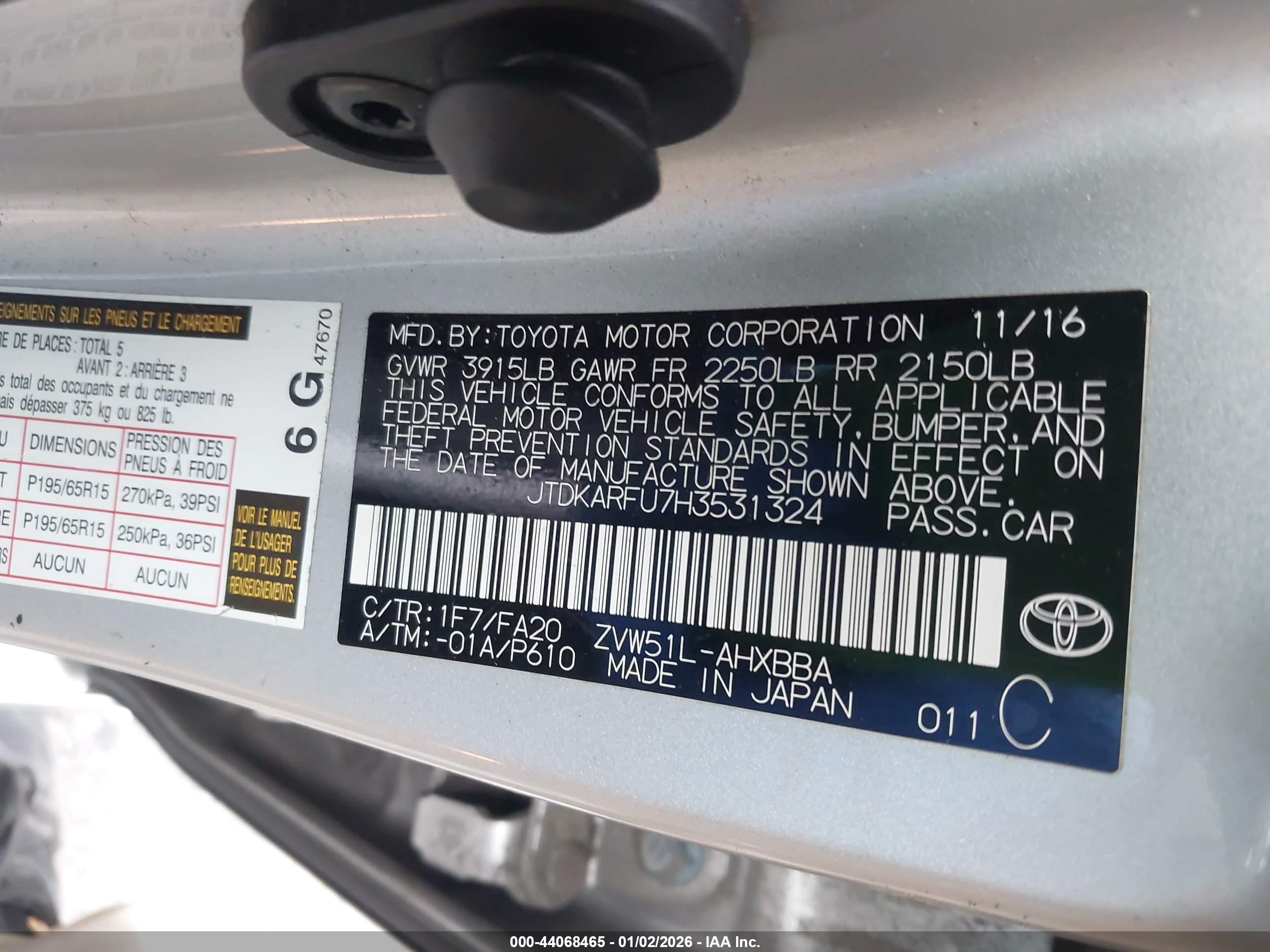 TOYOTA PRIUS image 9