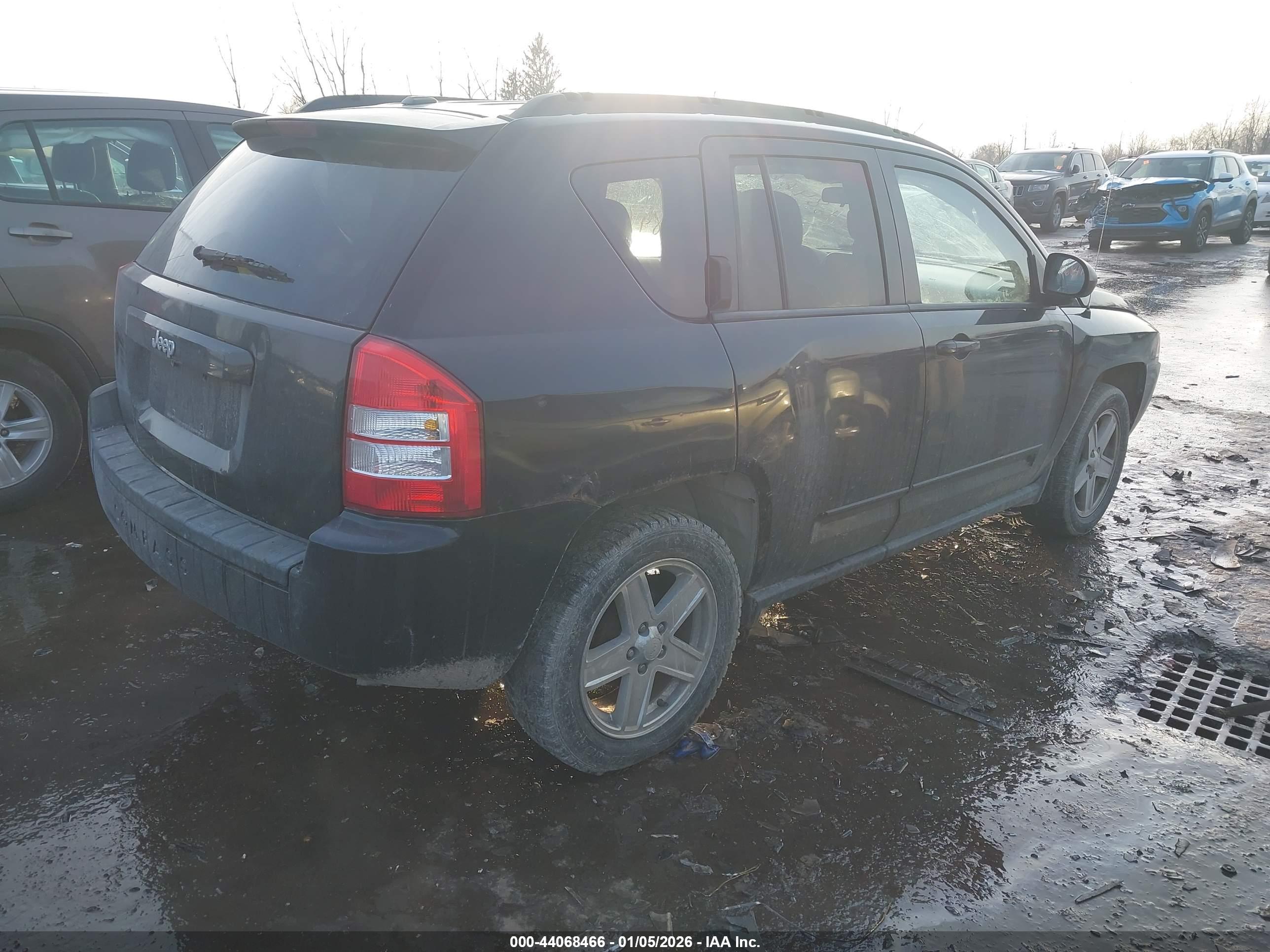 JEEP COMPASS image 4