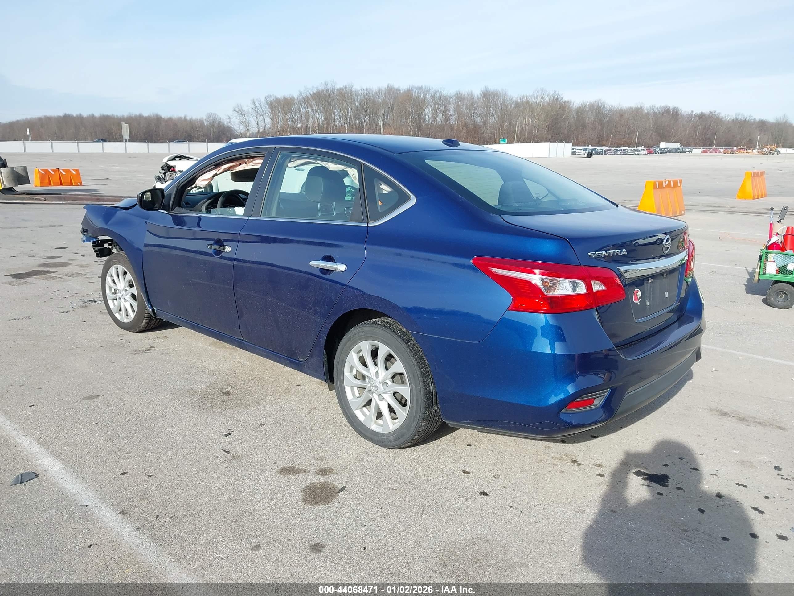NISSAN SENTRA image 3